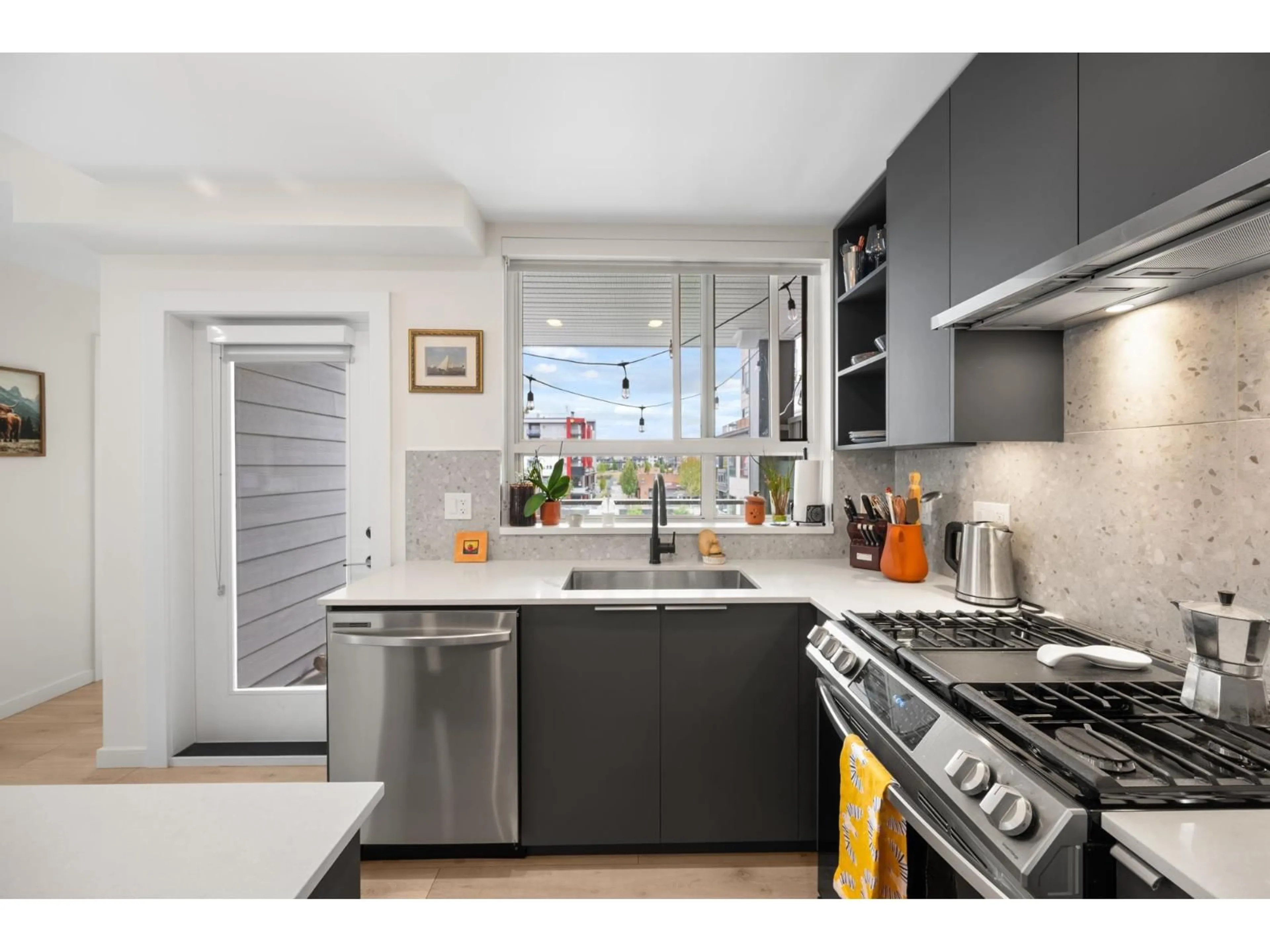 Unknown for 401 - 7920 206 STREET, Langley British Columbia V2Y3X1