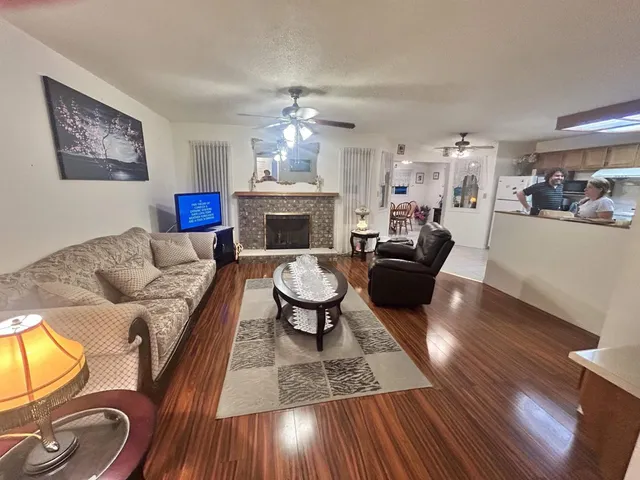 14374 86A AVENUE, Surrey 5