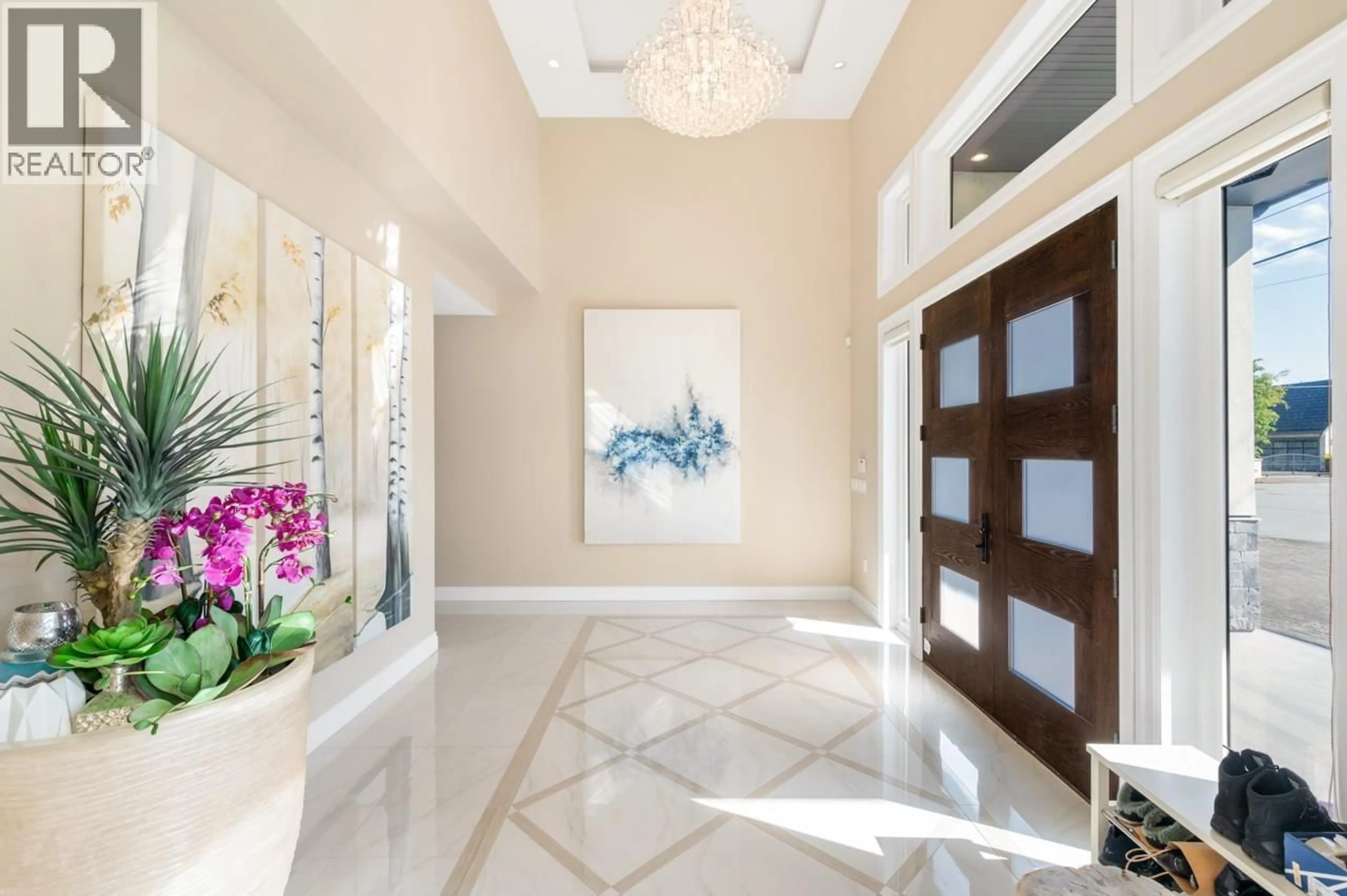Indoor entryway for 9071 WELLMOND ROAD, Richmond British Columbia V7E1L4