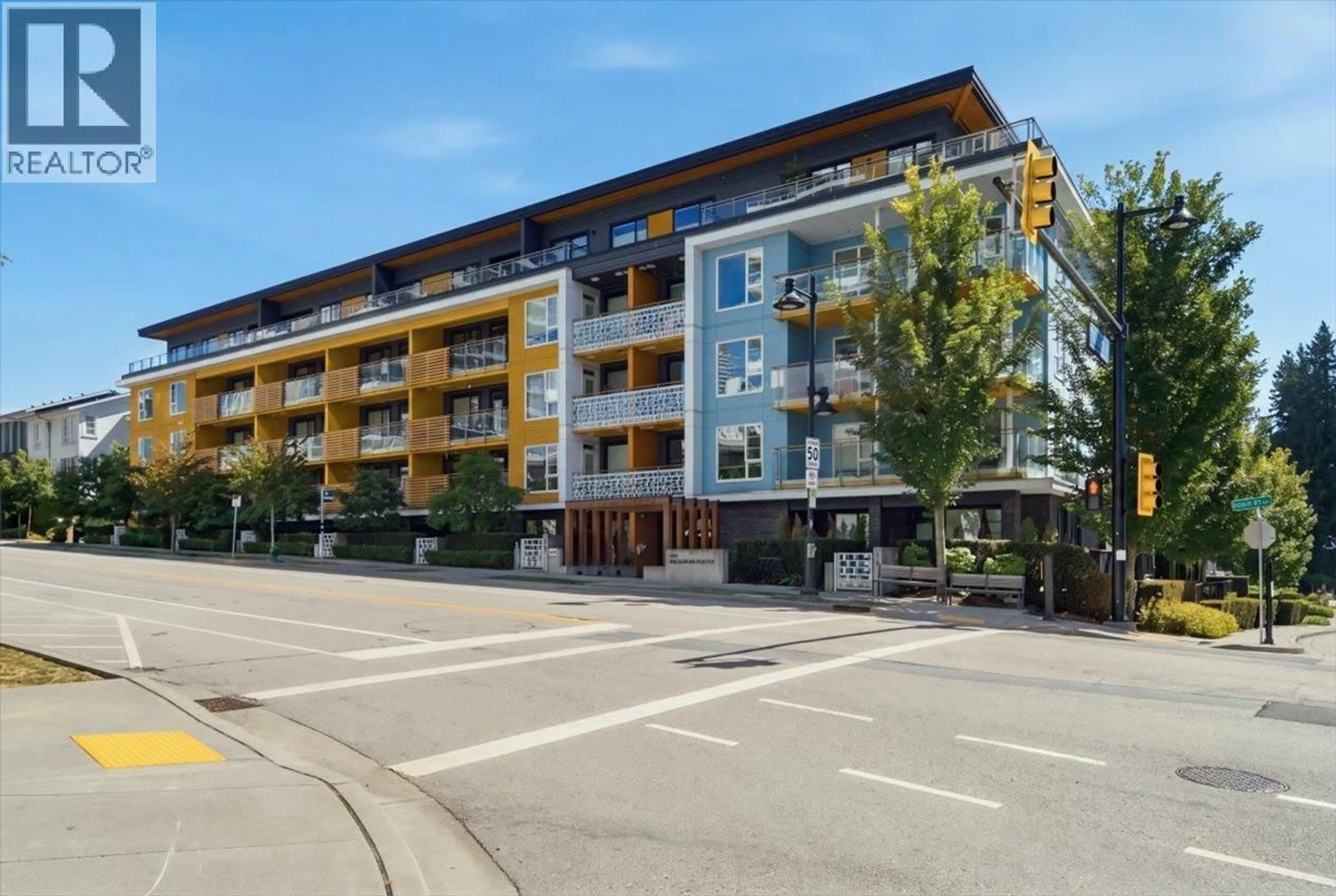 Patio, building for 217 - 516 FOSTER AVENUE, Coquitlam British Columbia V3J0H8