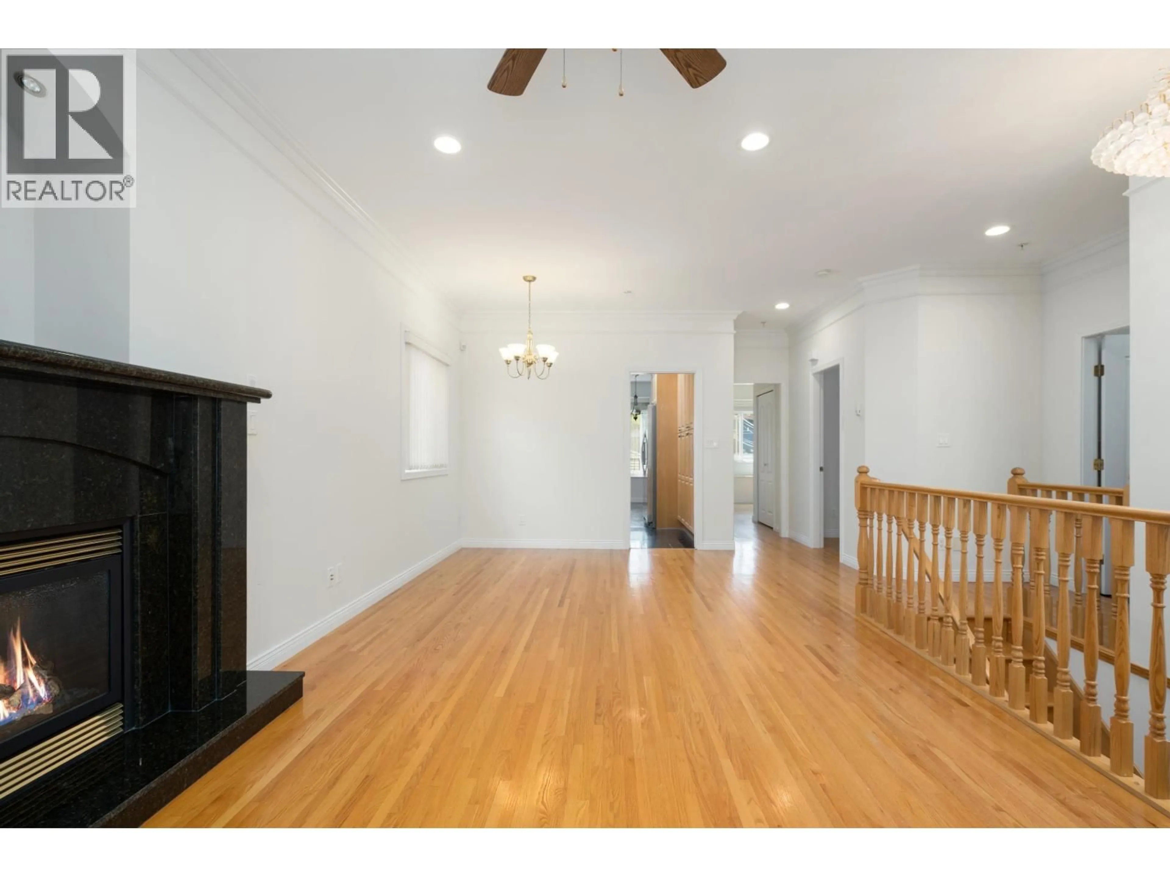 Unknown for 2170 28TH AVENUE, Vancouver British Columbia V5N2X9