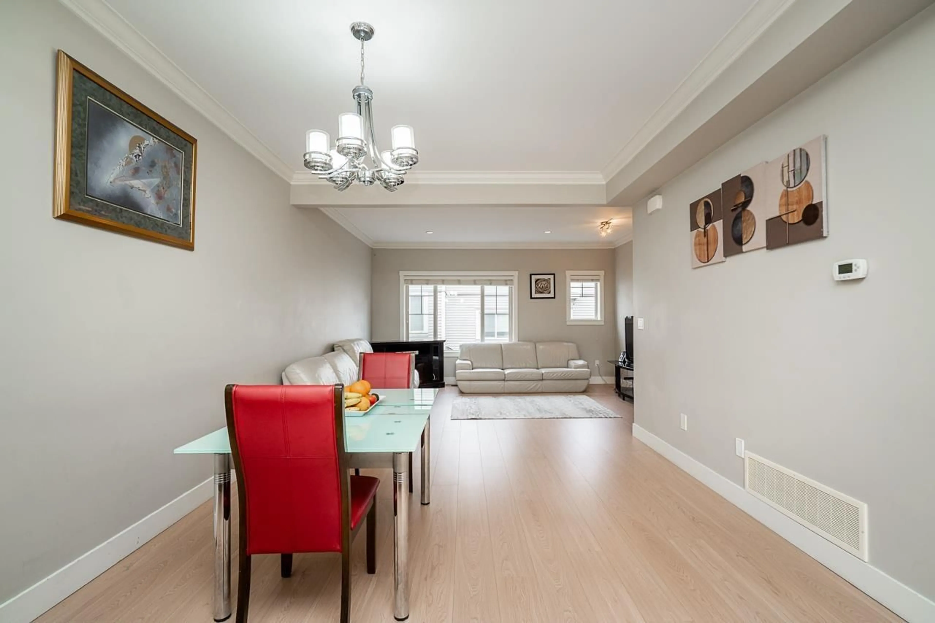 Dining room, unknown for 15 - 19097 64 AVENUE, Surrey British Columbia V3S6X5