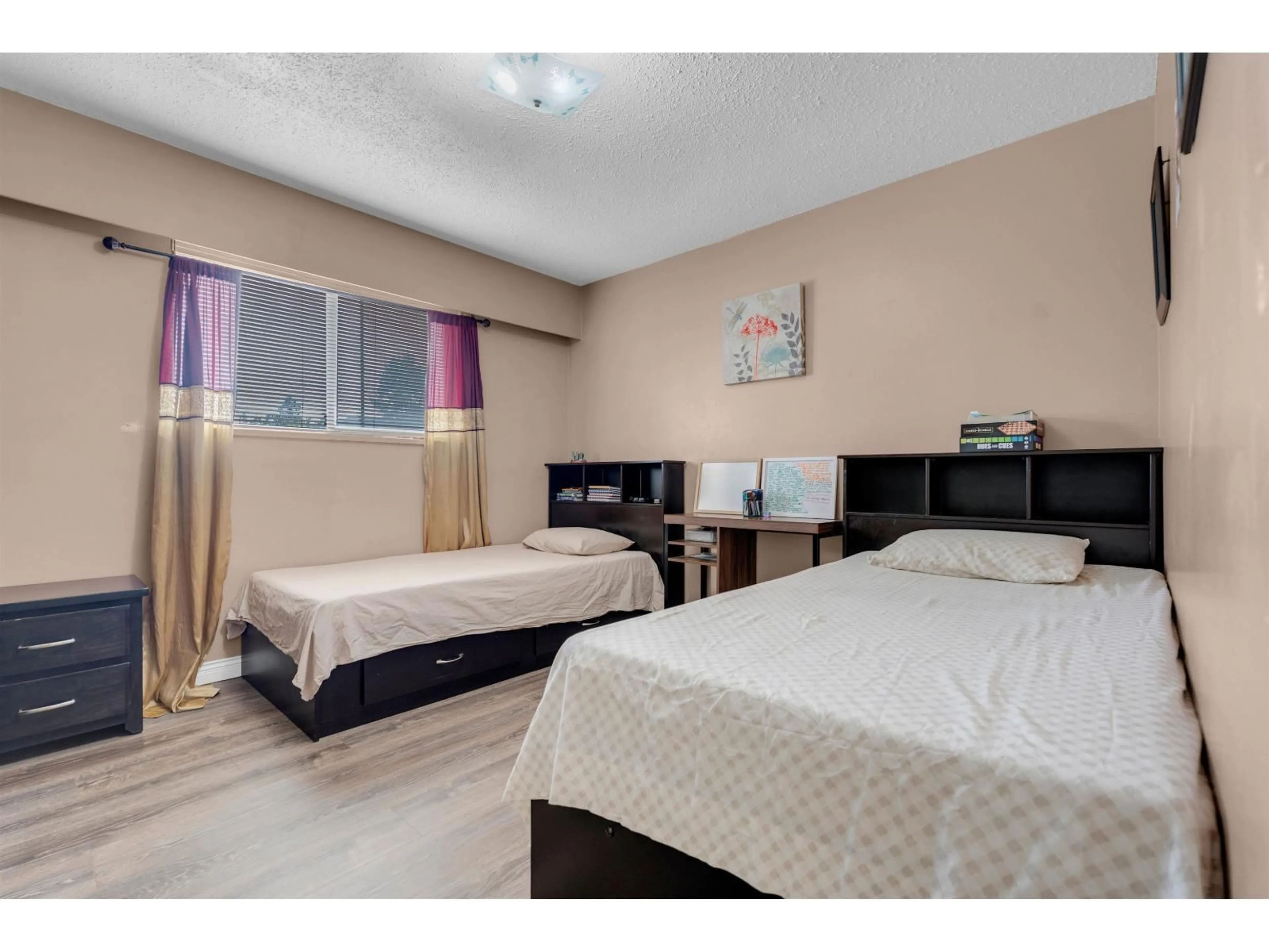 A pic of a room for 14110 72A AVENUE, Surrey British Columbia V3W7M7