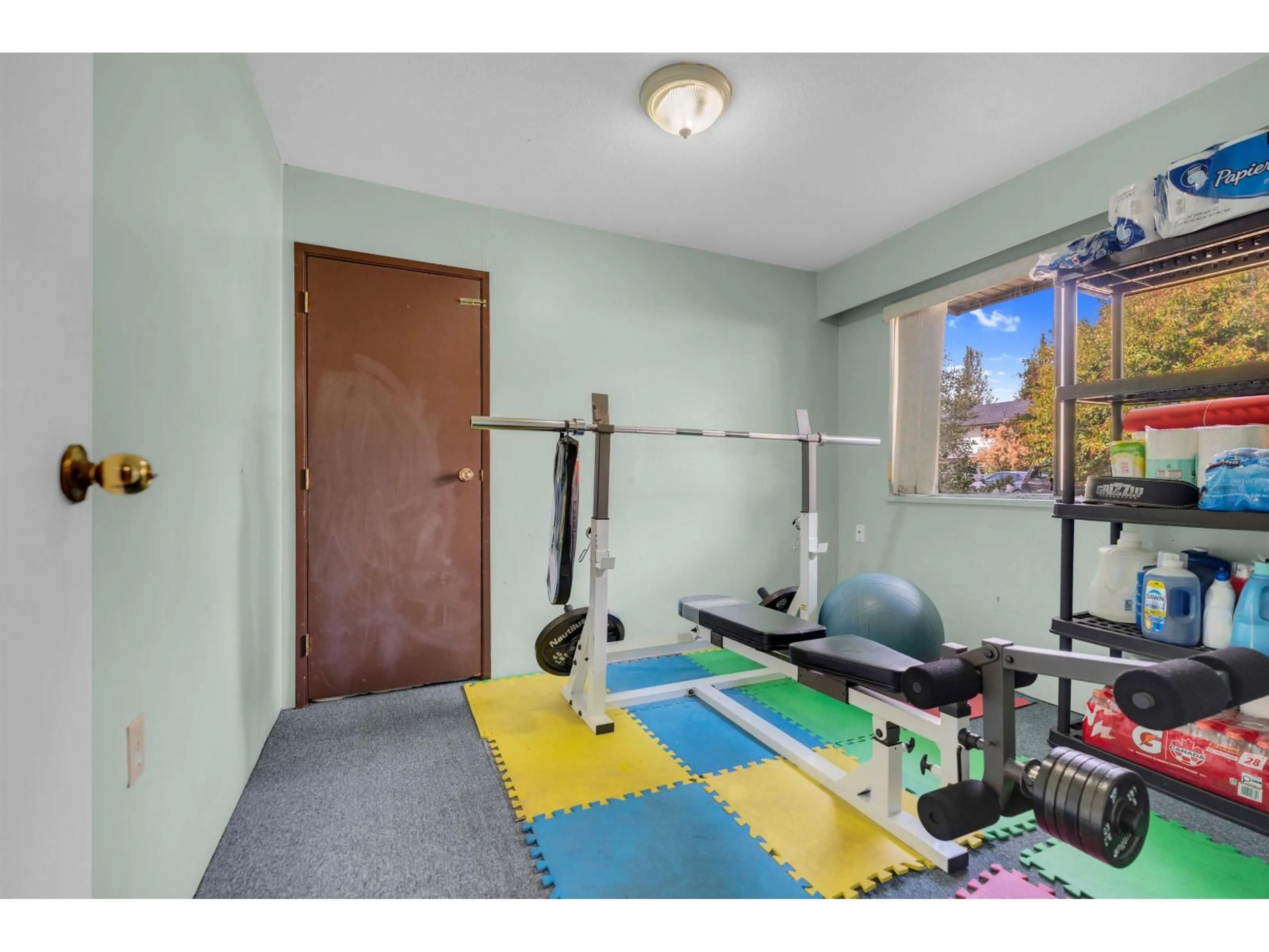 Gym or fitness room for 14110 72A AVENUE, Surrey British Columbia V3W7M7