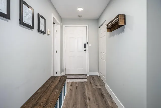304 - 33731 MARSHALL ROAD, Abbotsford 3