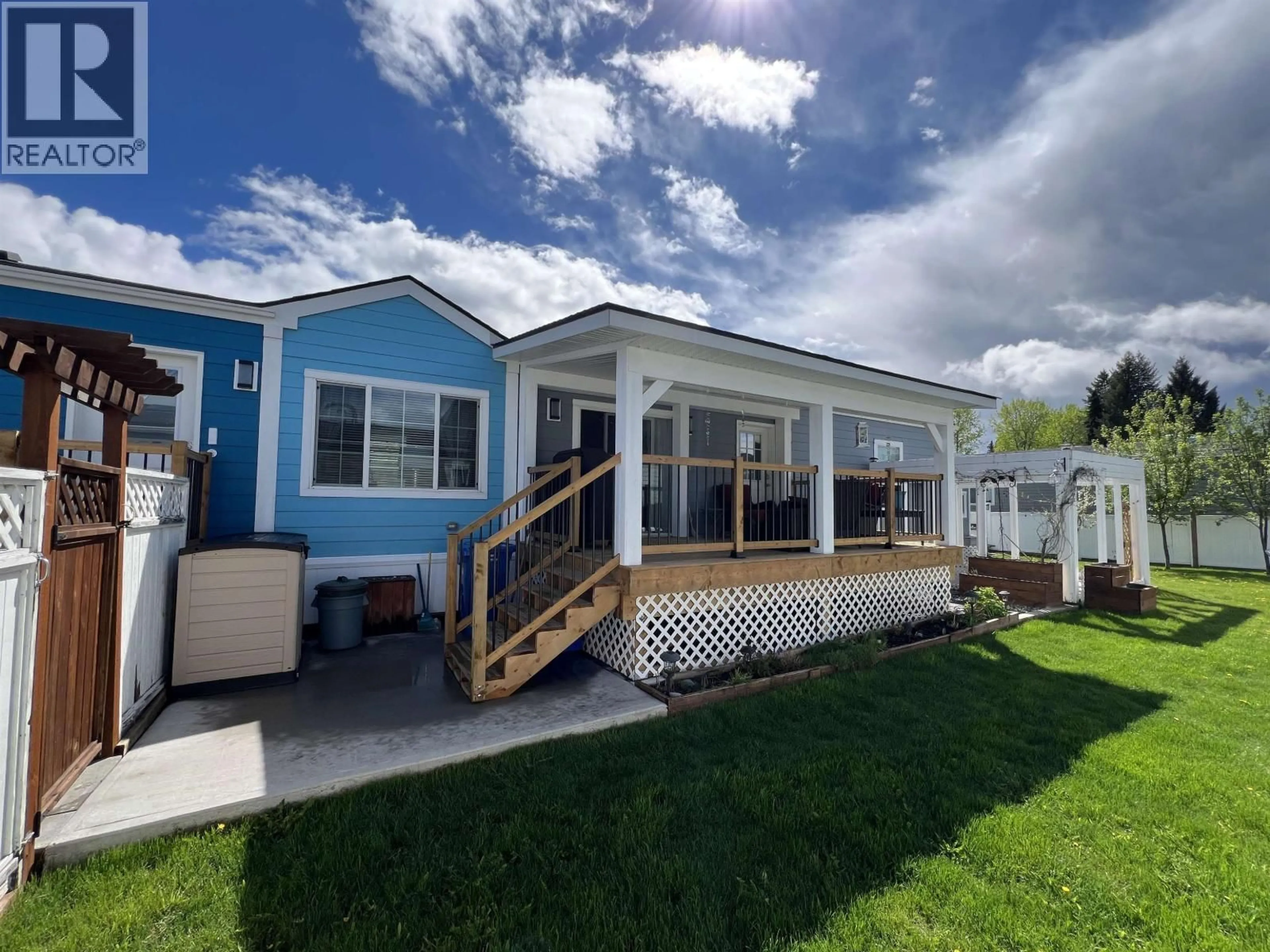 Home with vinyl exterior material, unknown for 2130 GOLDEN POND ROAD, Quesnel British Columbia V2J7A2