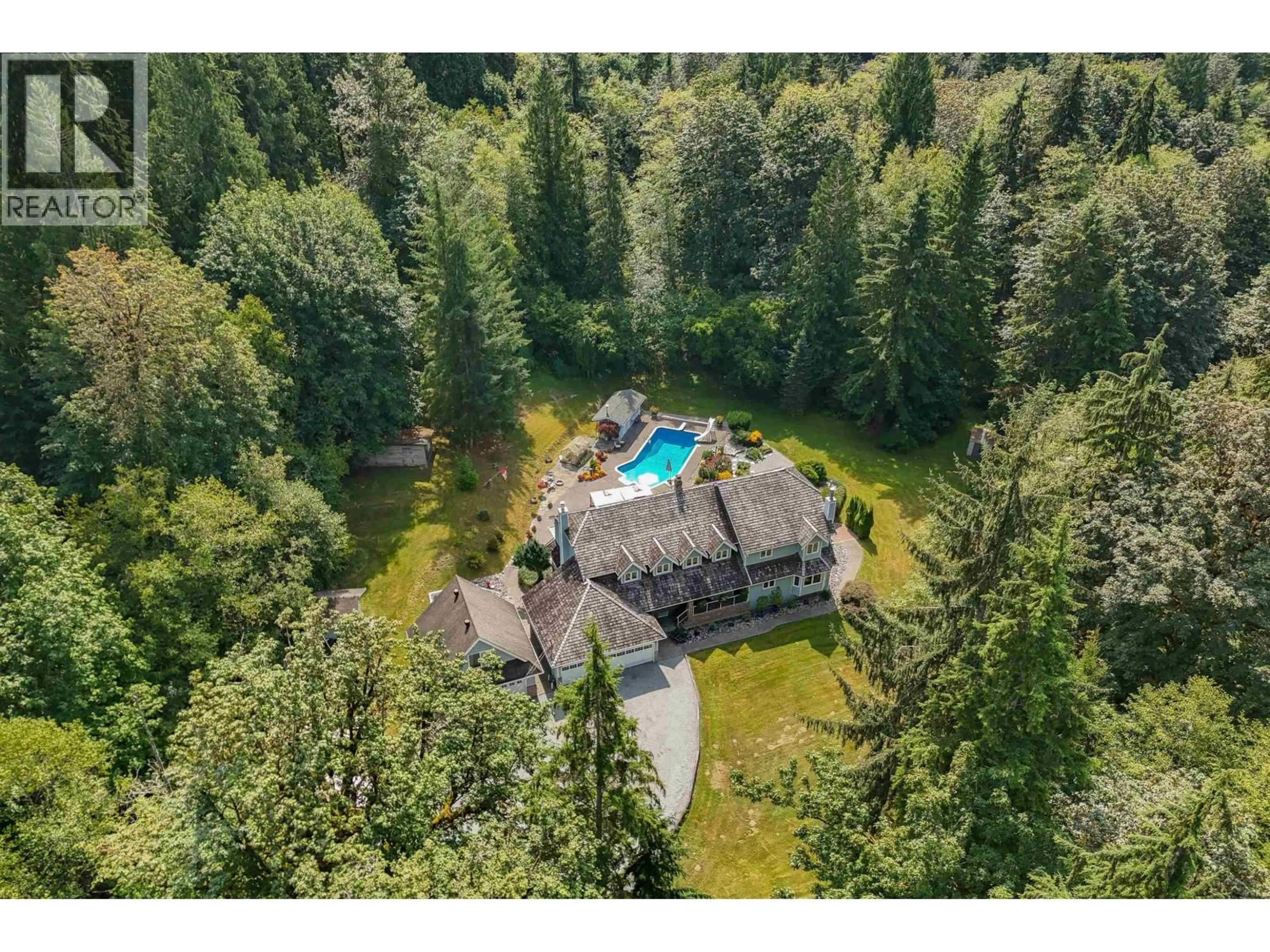 A pic from outside/outdoor area/front of a property/back of a property/a pic from drone, water/lake/river/ocean view for 26070 116 AVENUE, Maple Ridge British Columbia V4R1Z6