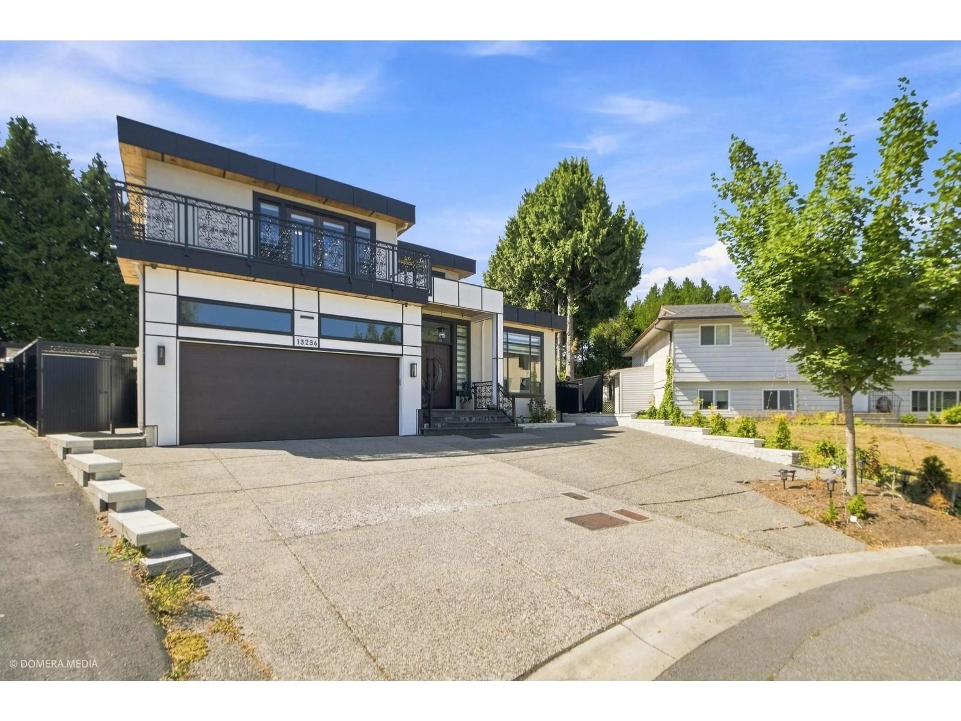 Unknown for 13236 78A AVENUE, Surrey British Columbia V3W7B7