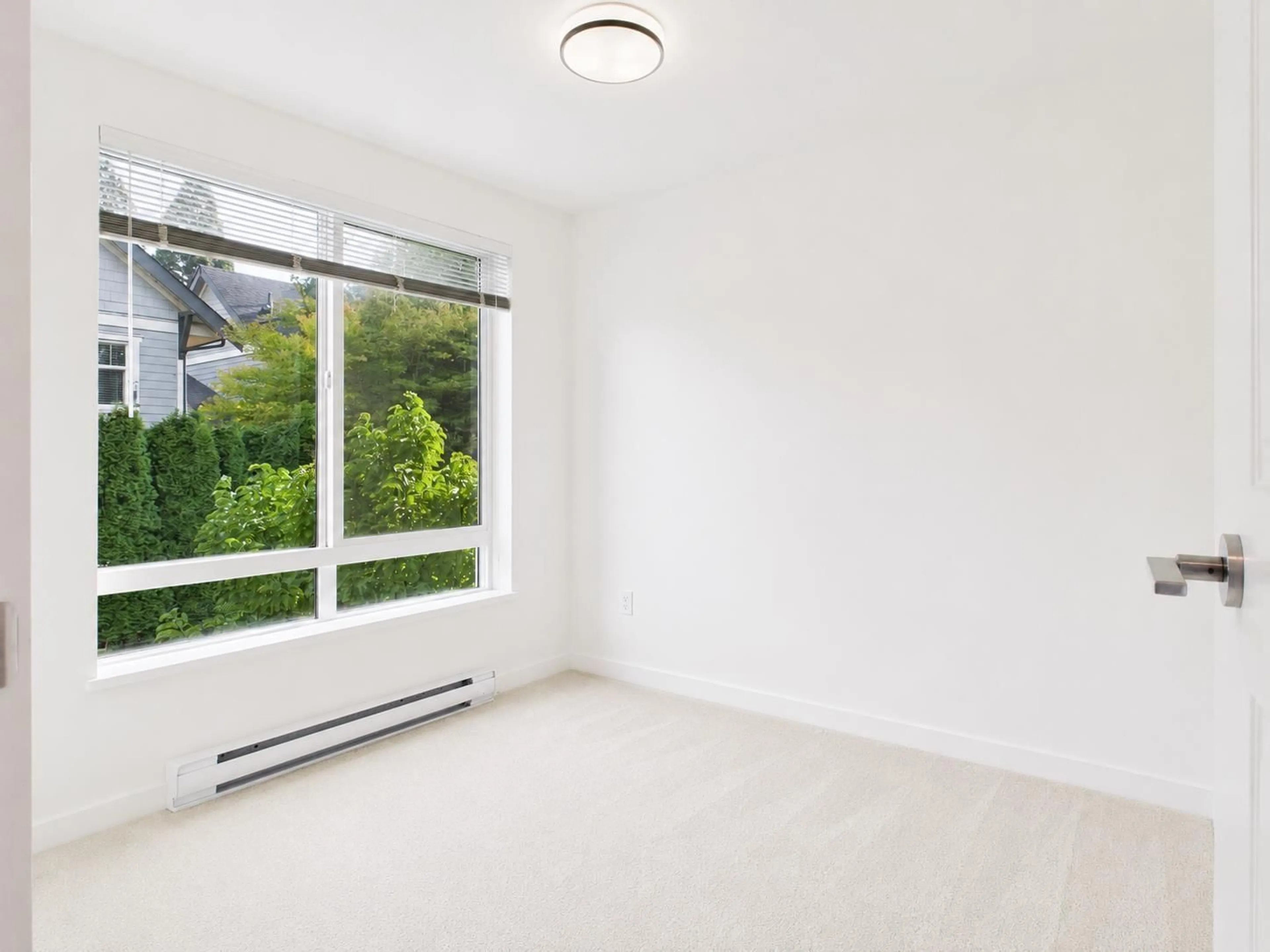 A pic of a room for 70 - 15898 27 AVENUE, Surrey British Columbia V3Z0T2