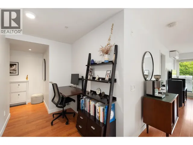 316 - 221 3RD STREET, North Vancouver 3