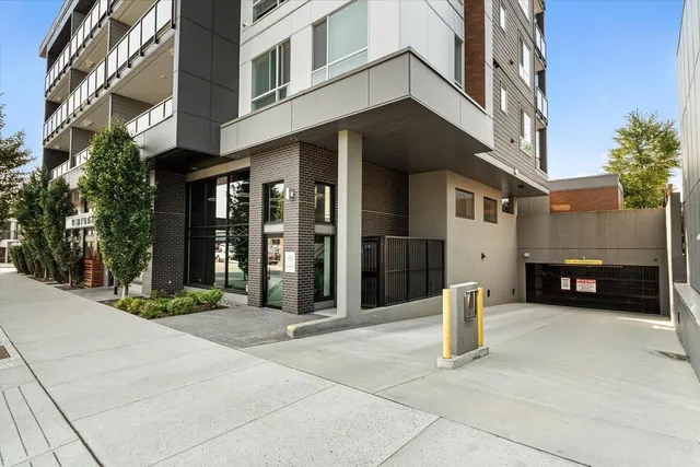 606 - 32838 VENTURA AVENUE, Abbotsford 3