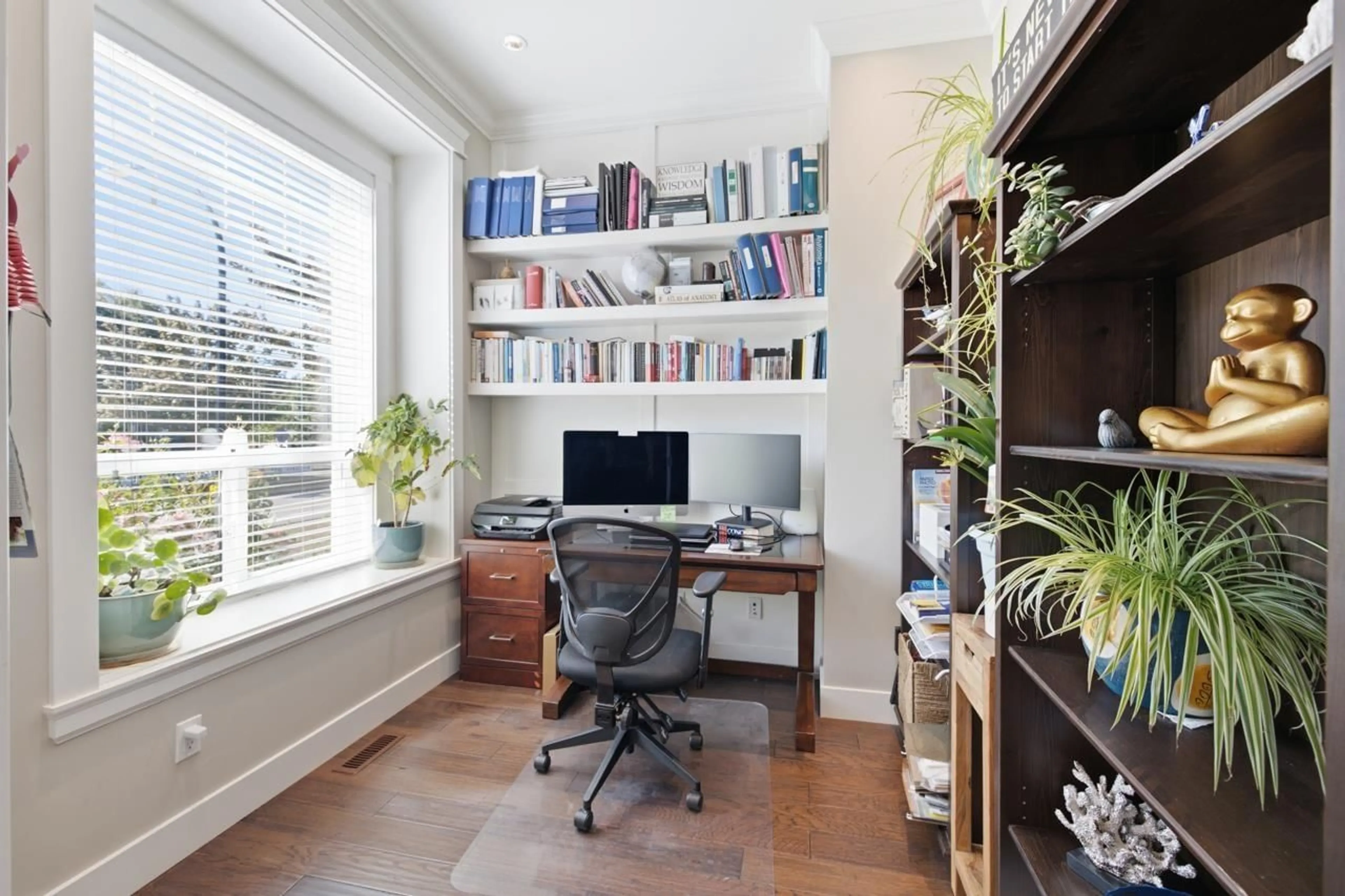 A pic of a room for 17411 2 AVENUE, Surrey British Columbia V3Z6R9