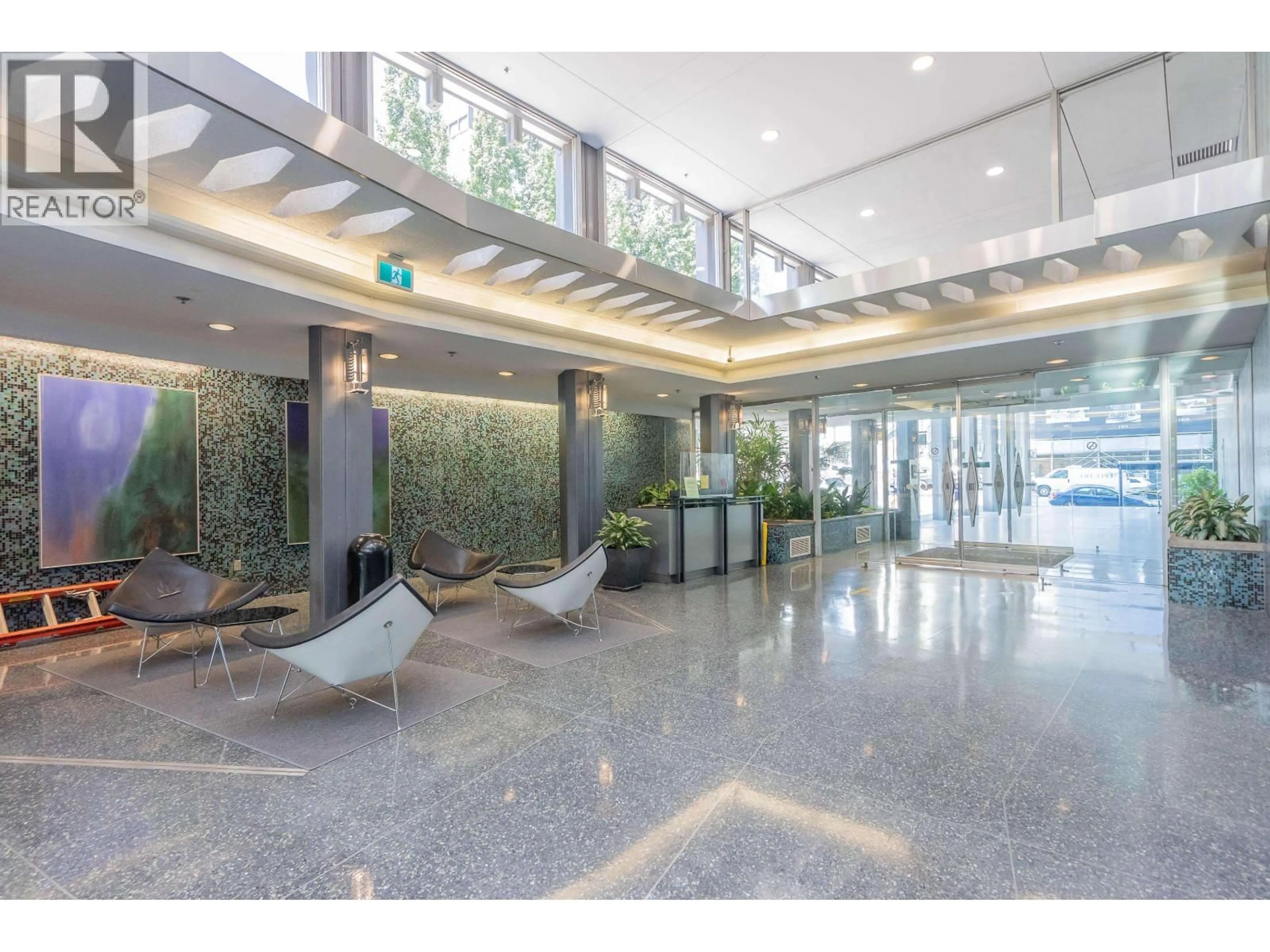 Lobby for 902 - 989 NELSON STREET, Vancouver British Columbia V6Z2S1