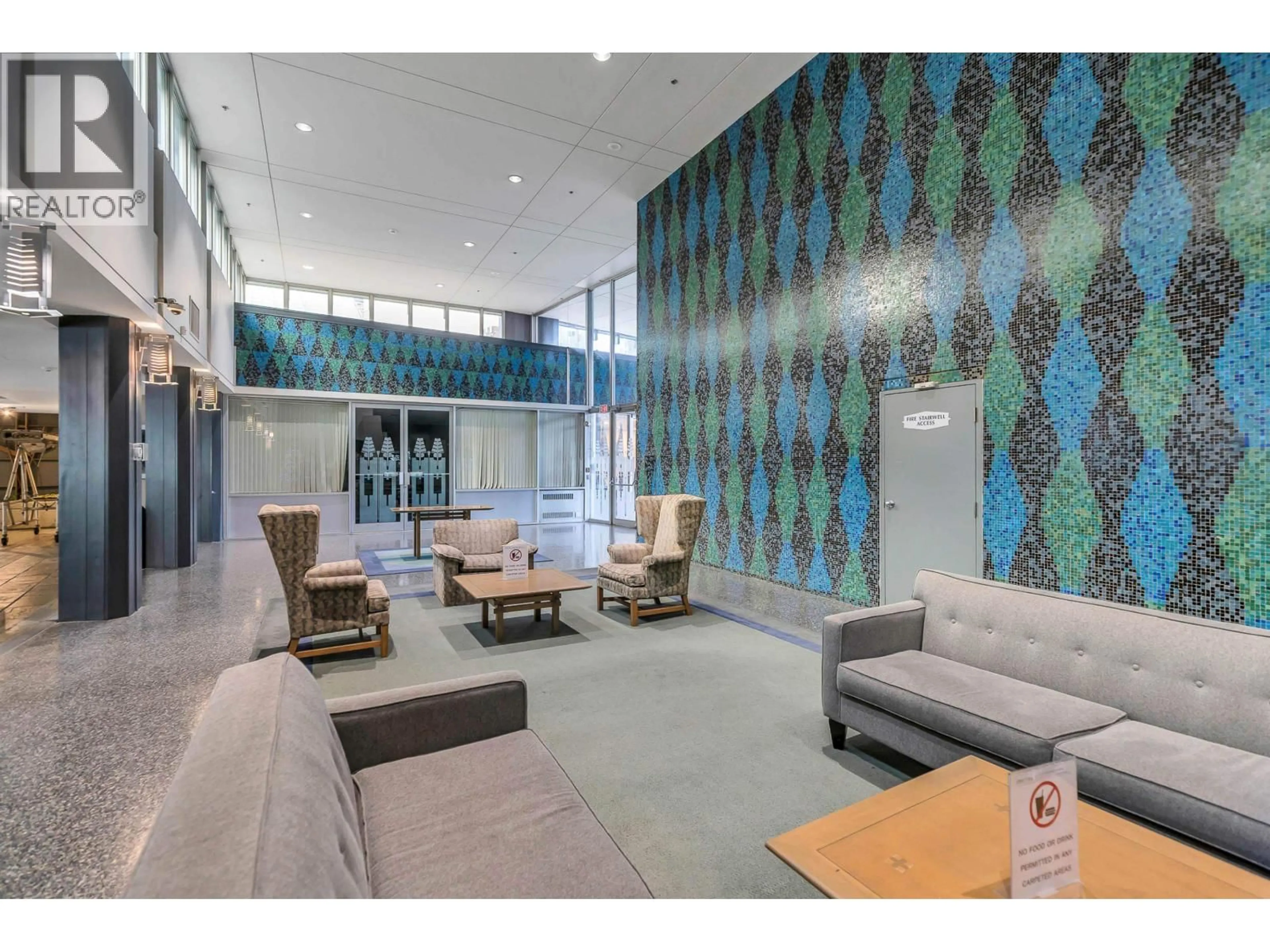 Lobby for 902 - 989 NELSON STREET, Vancouver British Columbia V6Z2S1