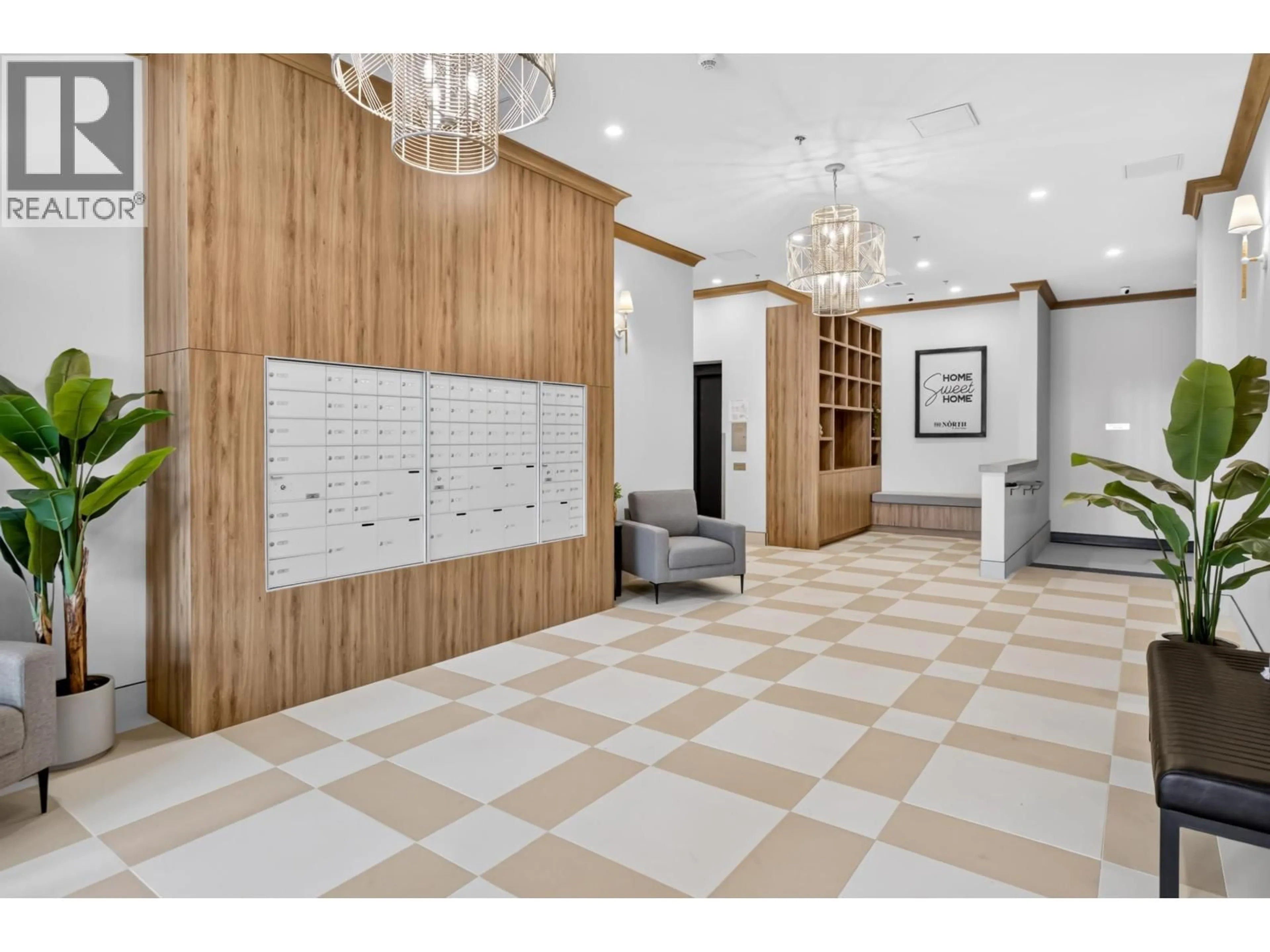 Indoor foyer for 306 - 22348 NORTH AVENUE, Maple Ridge British Columbia V2X6B5