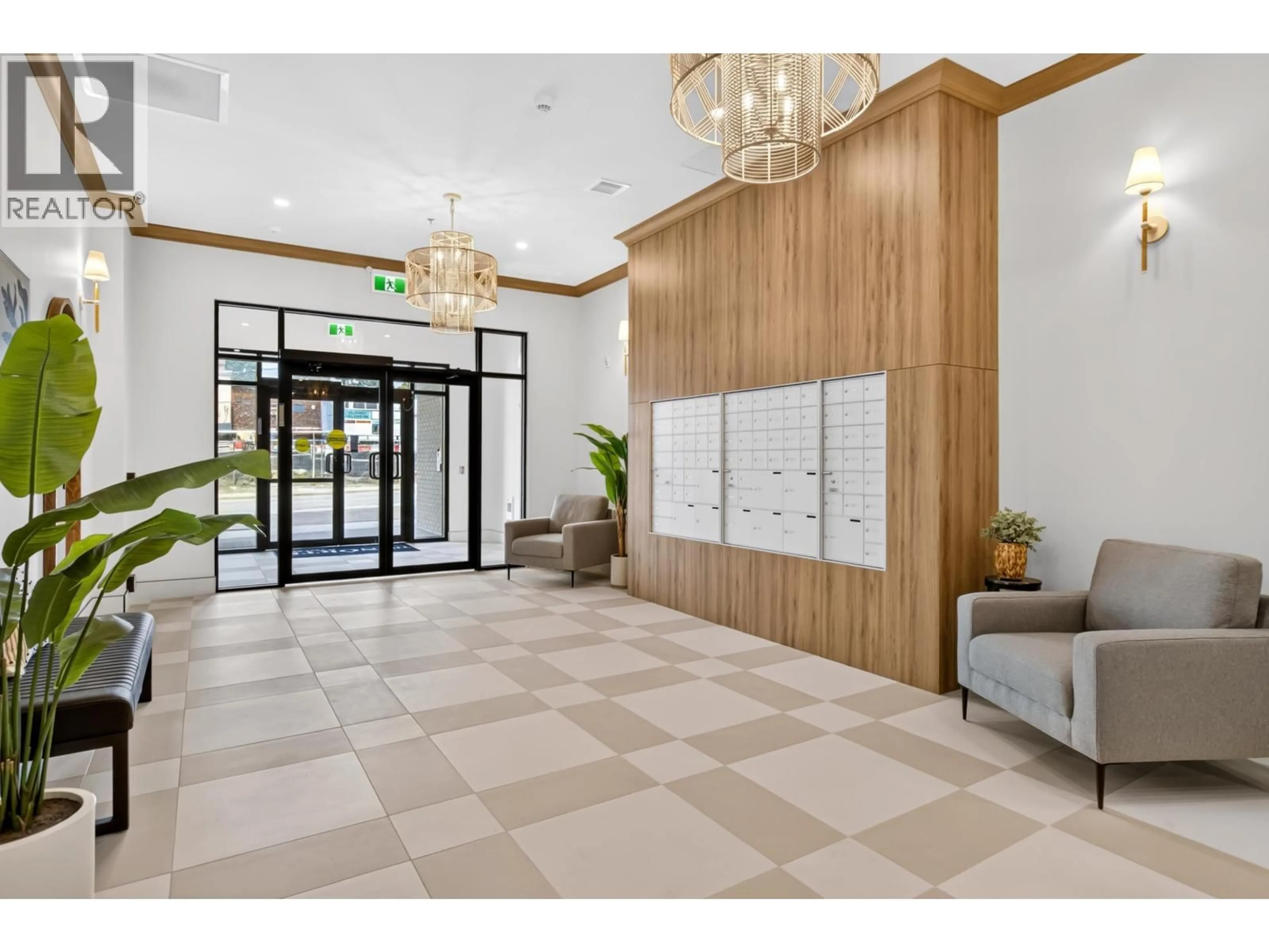 Indoor foyer for 306 - 22348 NORTH AVENUE, Maple Ridge British Columbia V2X6B5