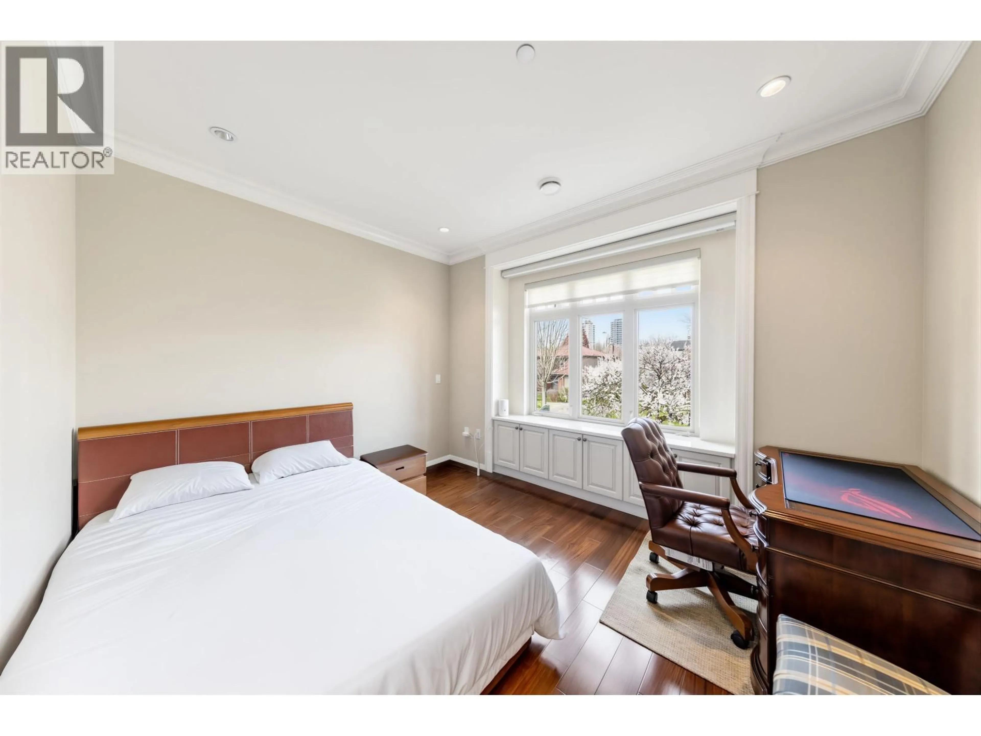 A pic of a room for 172 46TH AVENUE, Vancouver British Columbia V5Y2W9