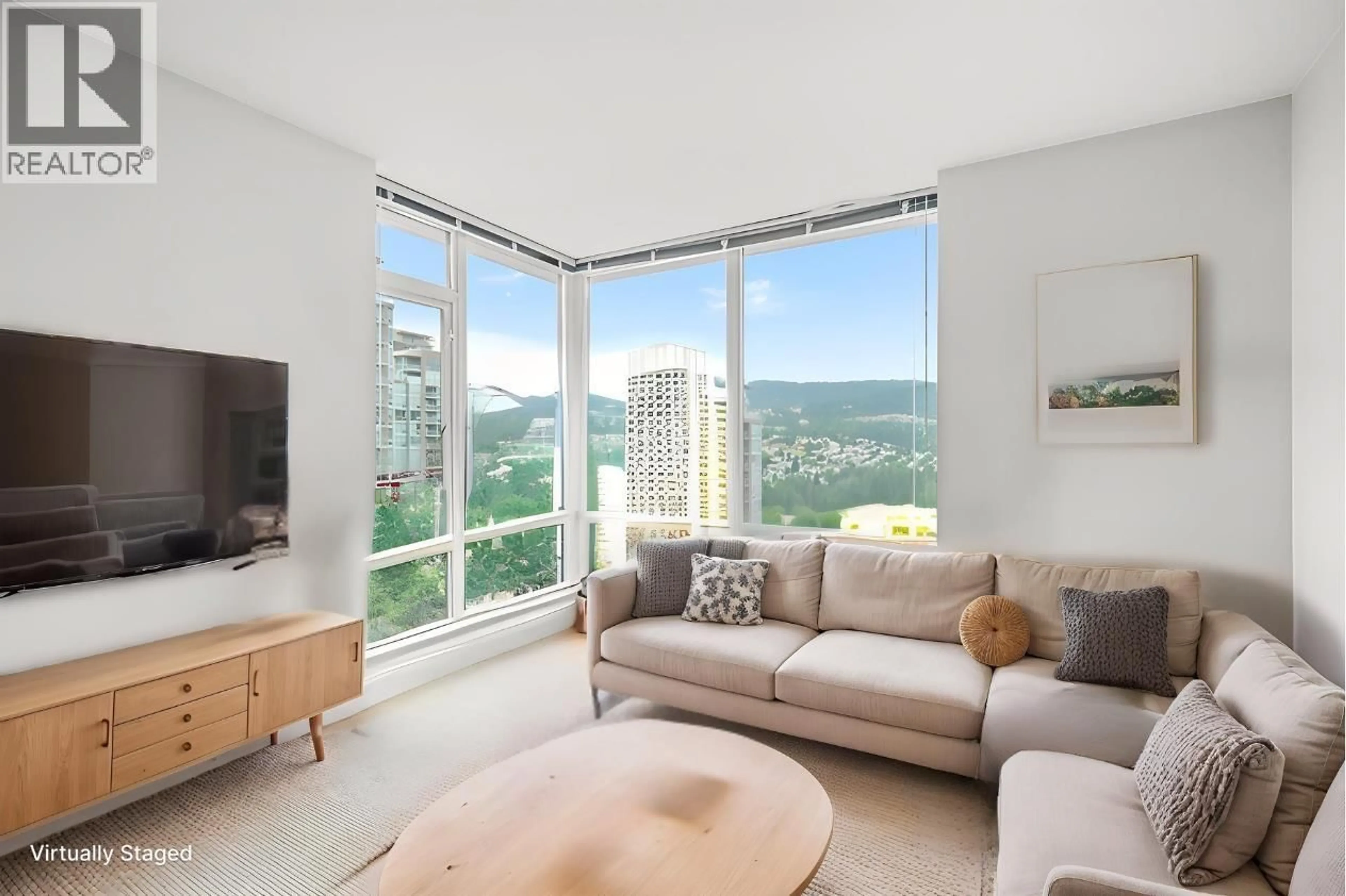 Living room with furniture, unknown for 2501 - 2980 ATLANTIC AVENUE, Coquitlam British Columbia V3B0G2