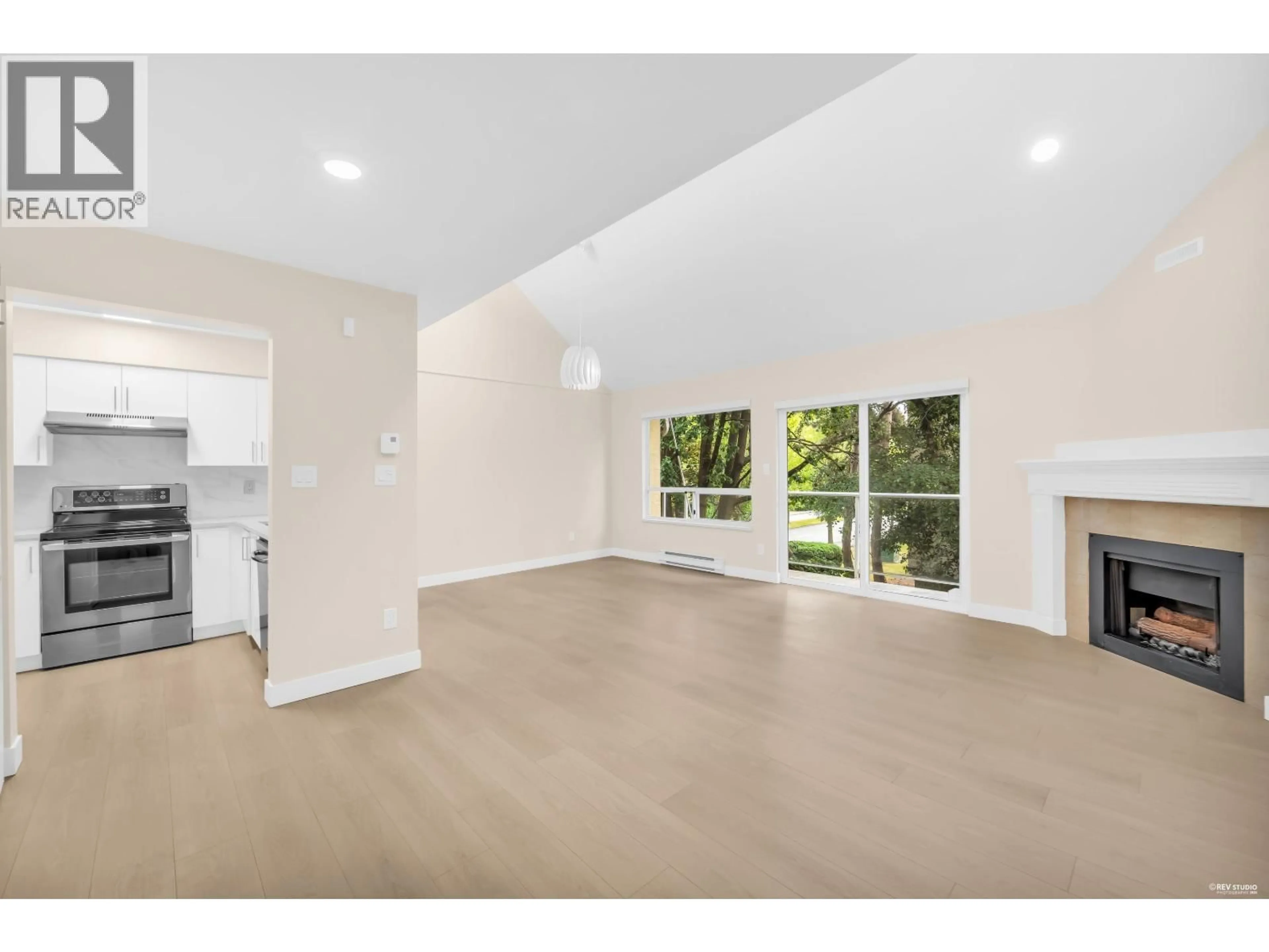 A pic of a room for 302 - 8600 WESTMINSTER HIGHWAY, Richmond British Columbia V6X1A8