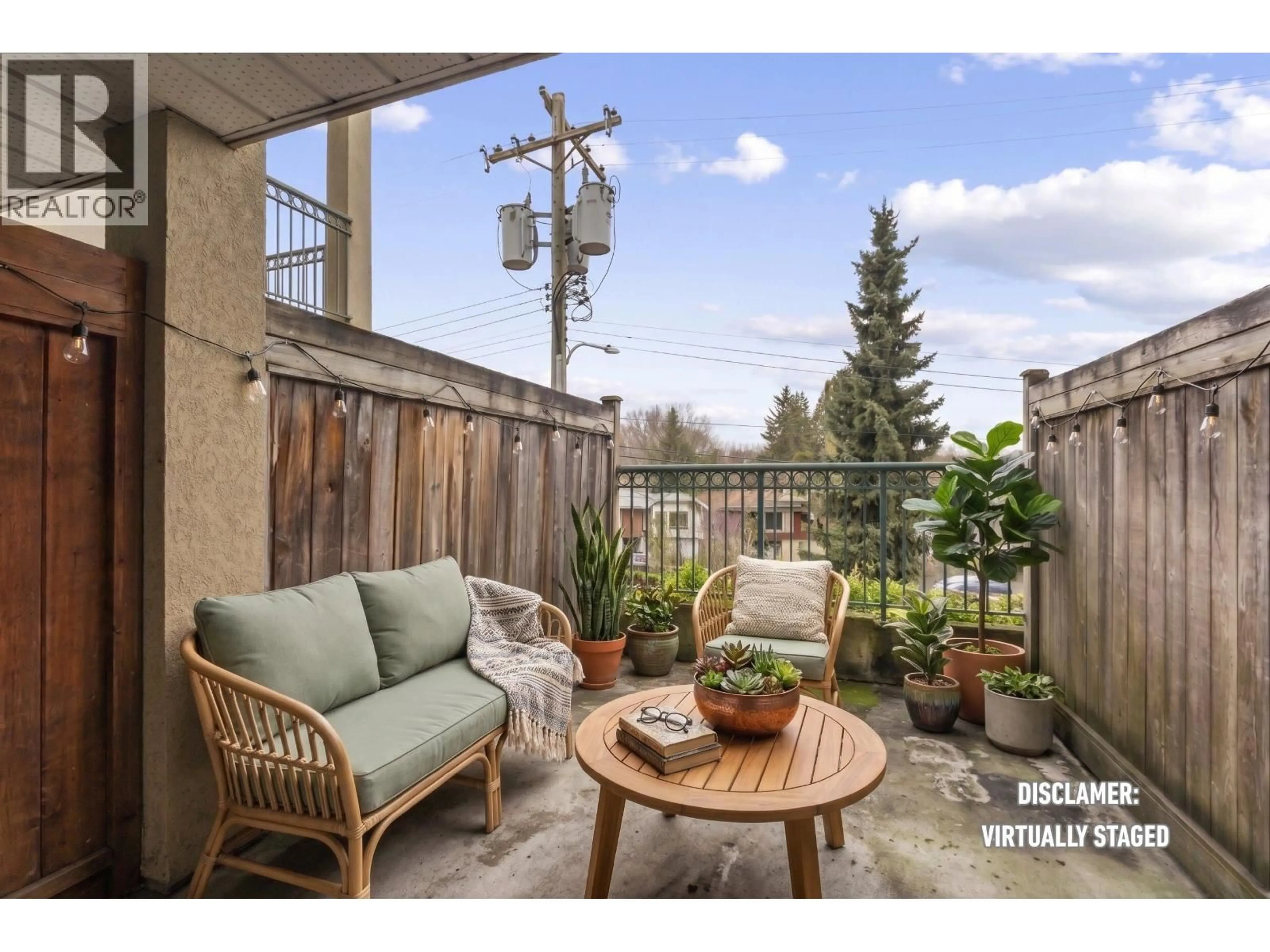 Patio, street for 202 - 868 KINGSWAY, Vancouver British Columbia V5V3C3