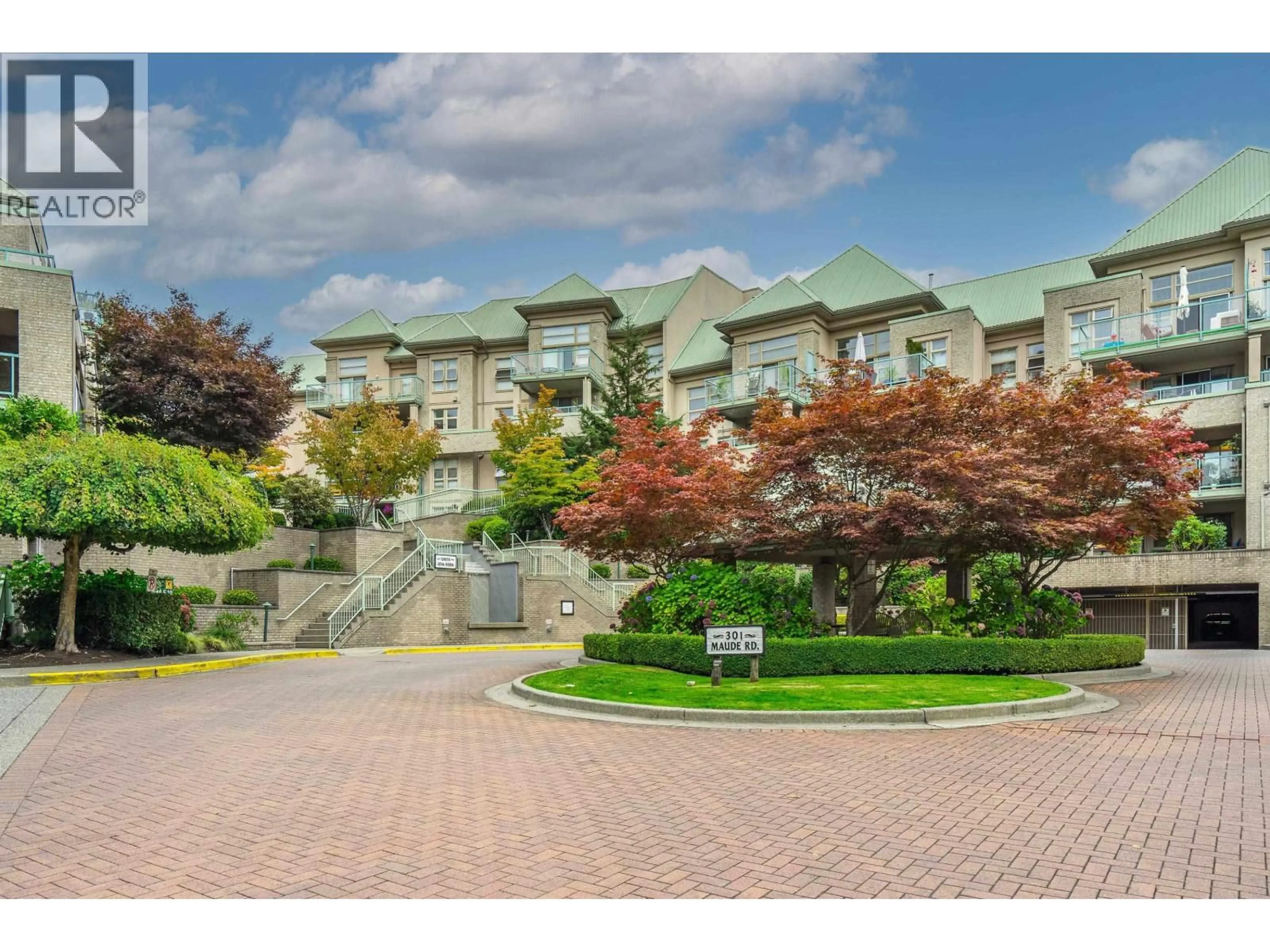 A pic from outside/outdoor area/front of a property/back of a property/a pic from drone, mountain view for 326 - 301 MAUDE ROAD, Port Moody British Columbia V3H5B1