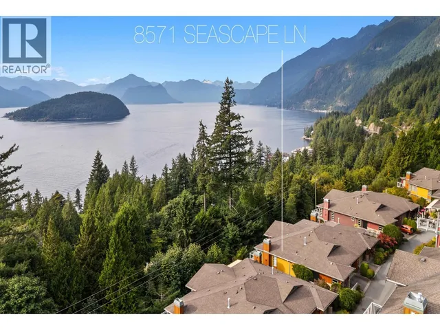 8571 SEASCAPE LANE, West Vancouver