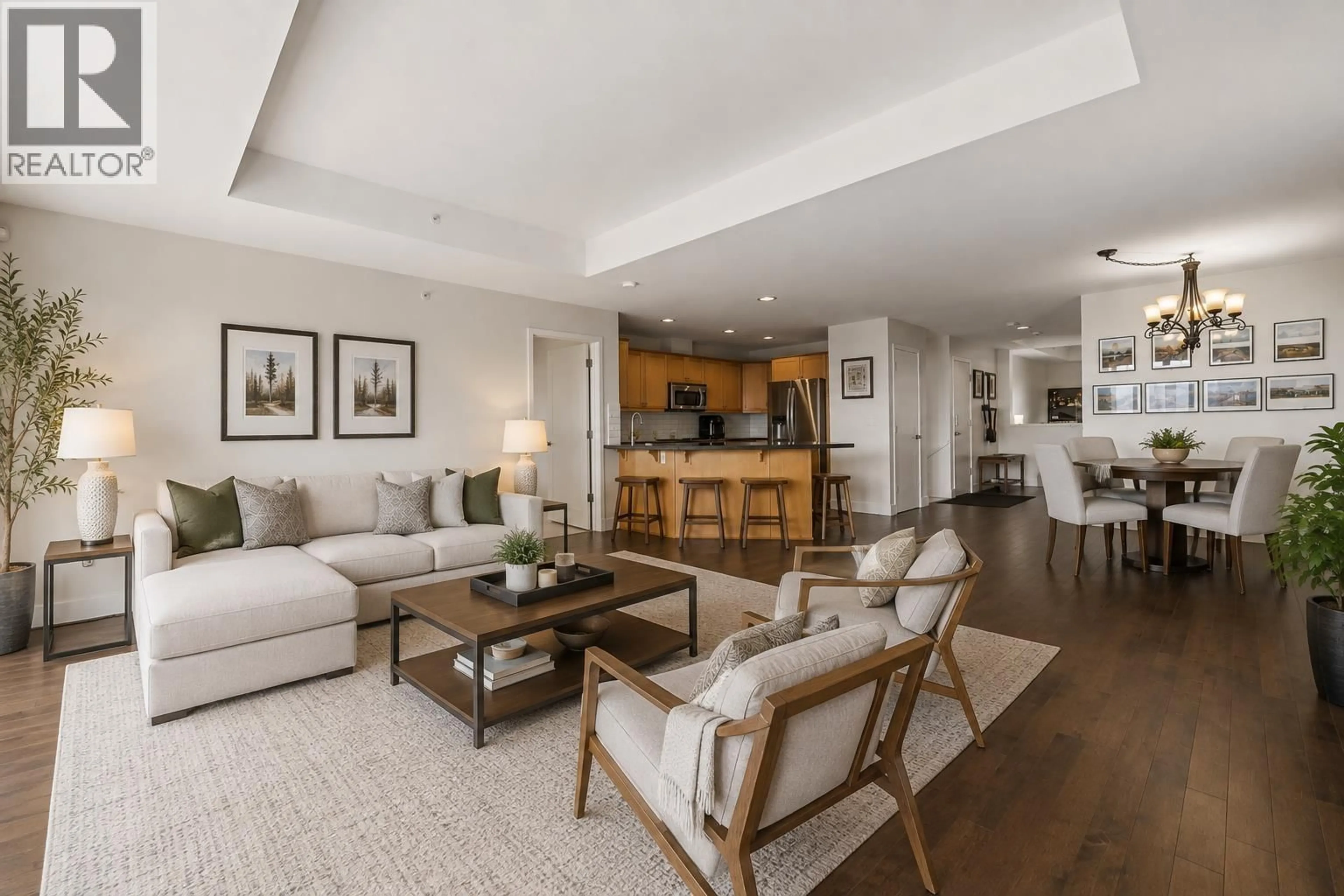 Living room with furniture, unknown for 8571 SEASCAPE LANE, West Vancouver British Columbia V7W3J7