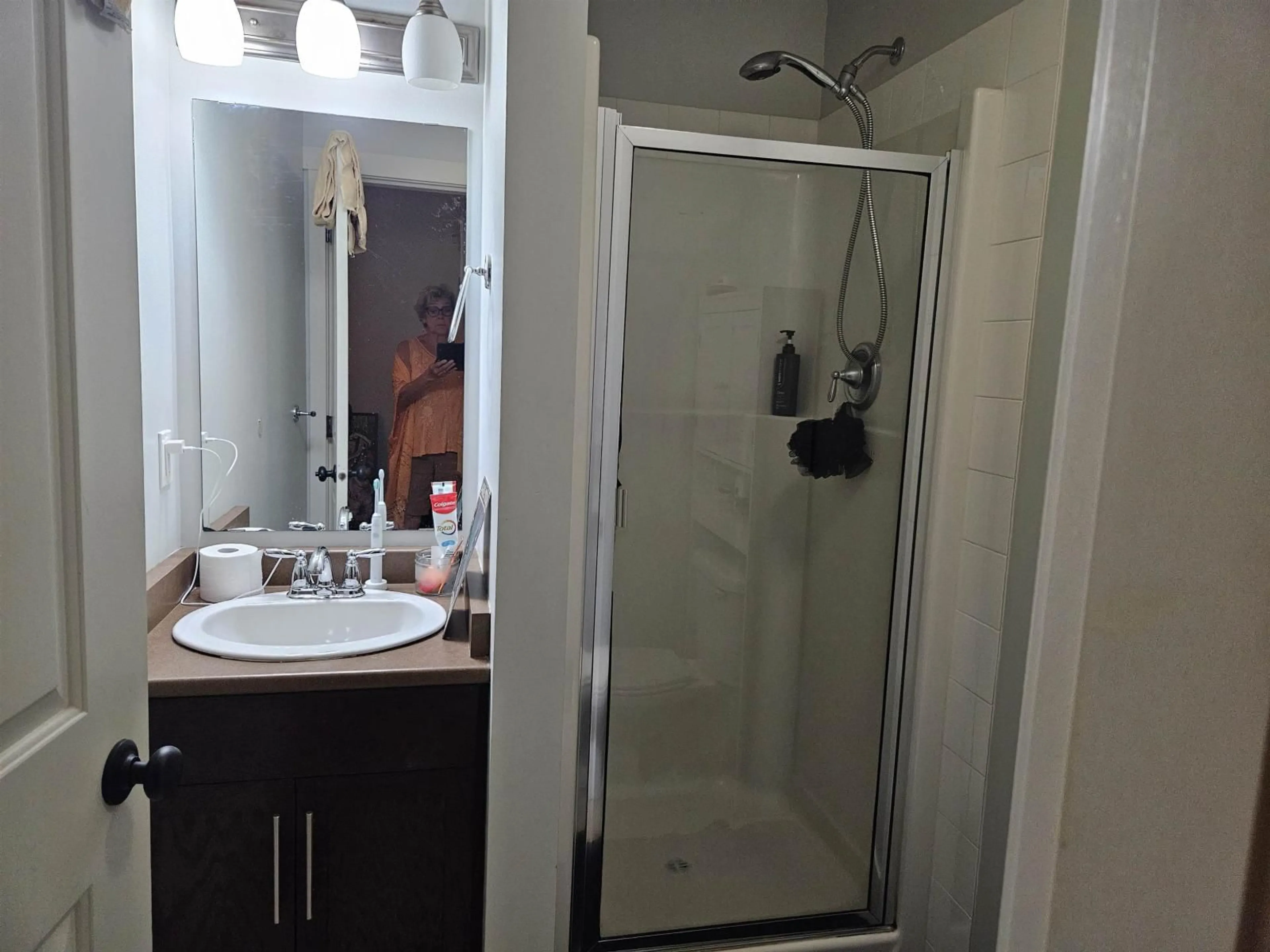 Standard bathroom, unknown for 30 - 5805 SAPPERS WAY, Chilliwack British Columbia V2R0L7