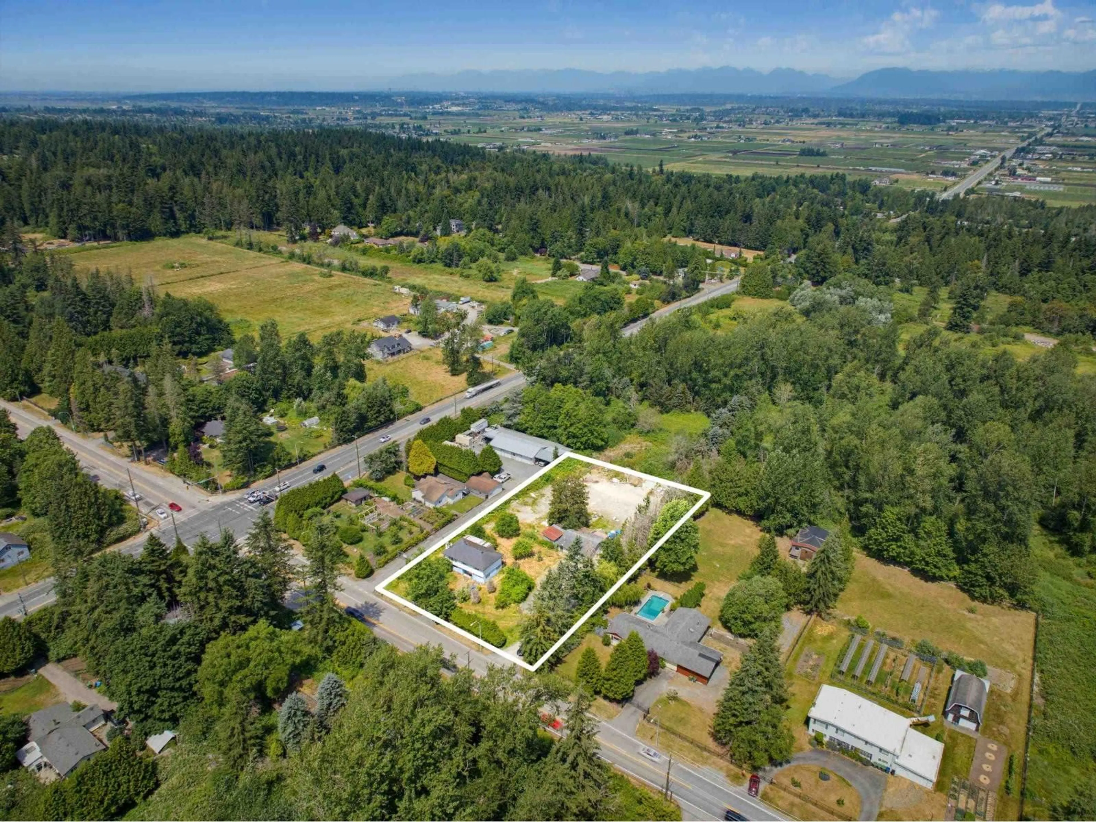 A pic from outside/outdoor area/front of a property/back of a property/a pic from drone, unknown for 17643 24 AVENUE, Surrey British Columbia V3Z9V2