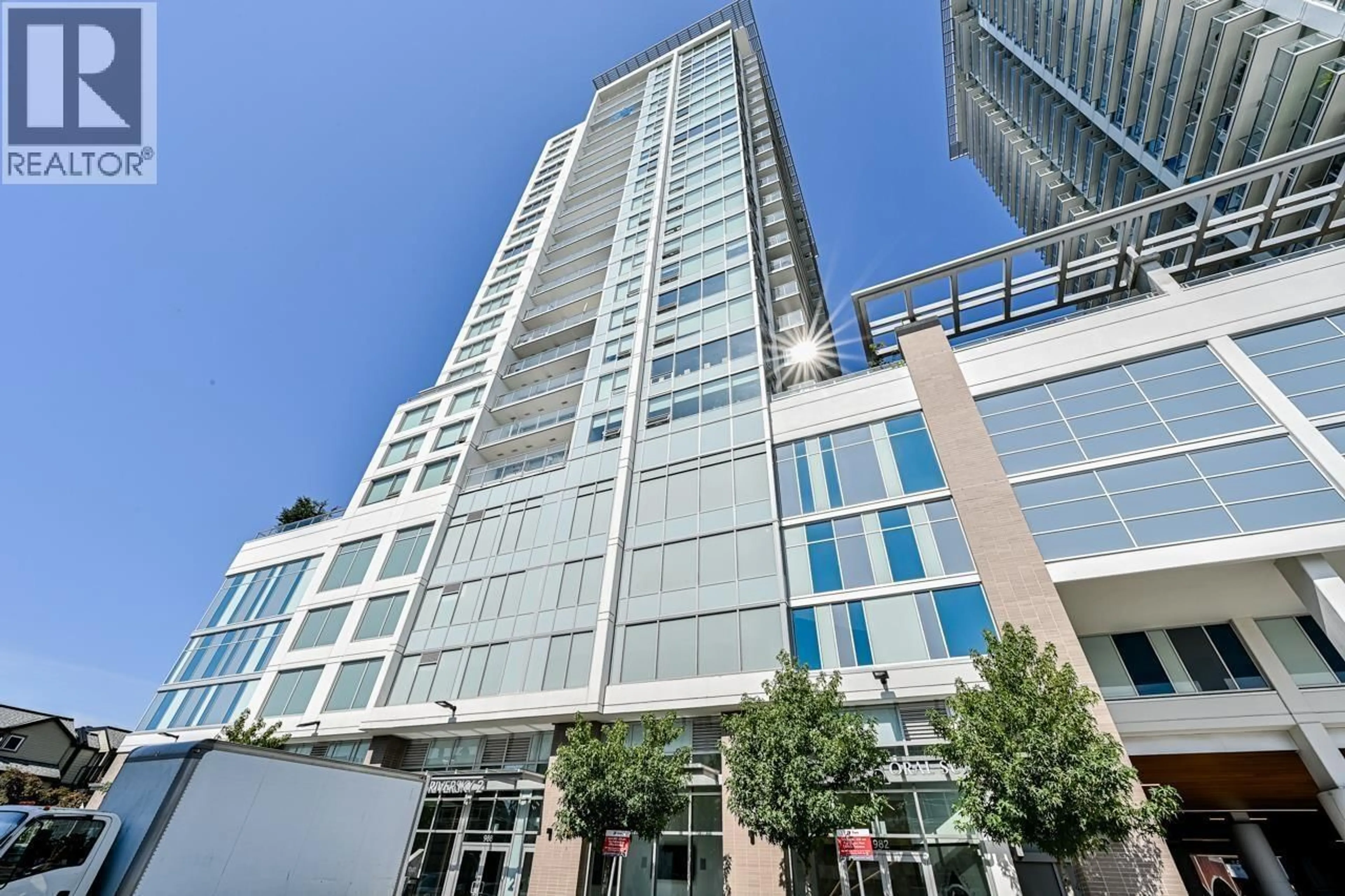 Indoor foyer for 1005 - 988 QUAYSIDE DRIVE, New Westminster British Columbia V3M0L5
