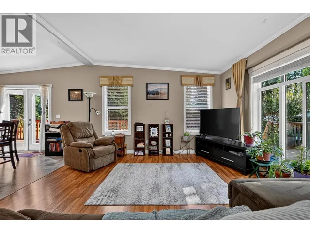61730 16 HIGHWAY, Cluculz Lake 4