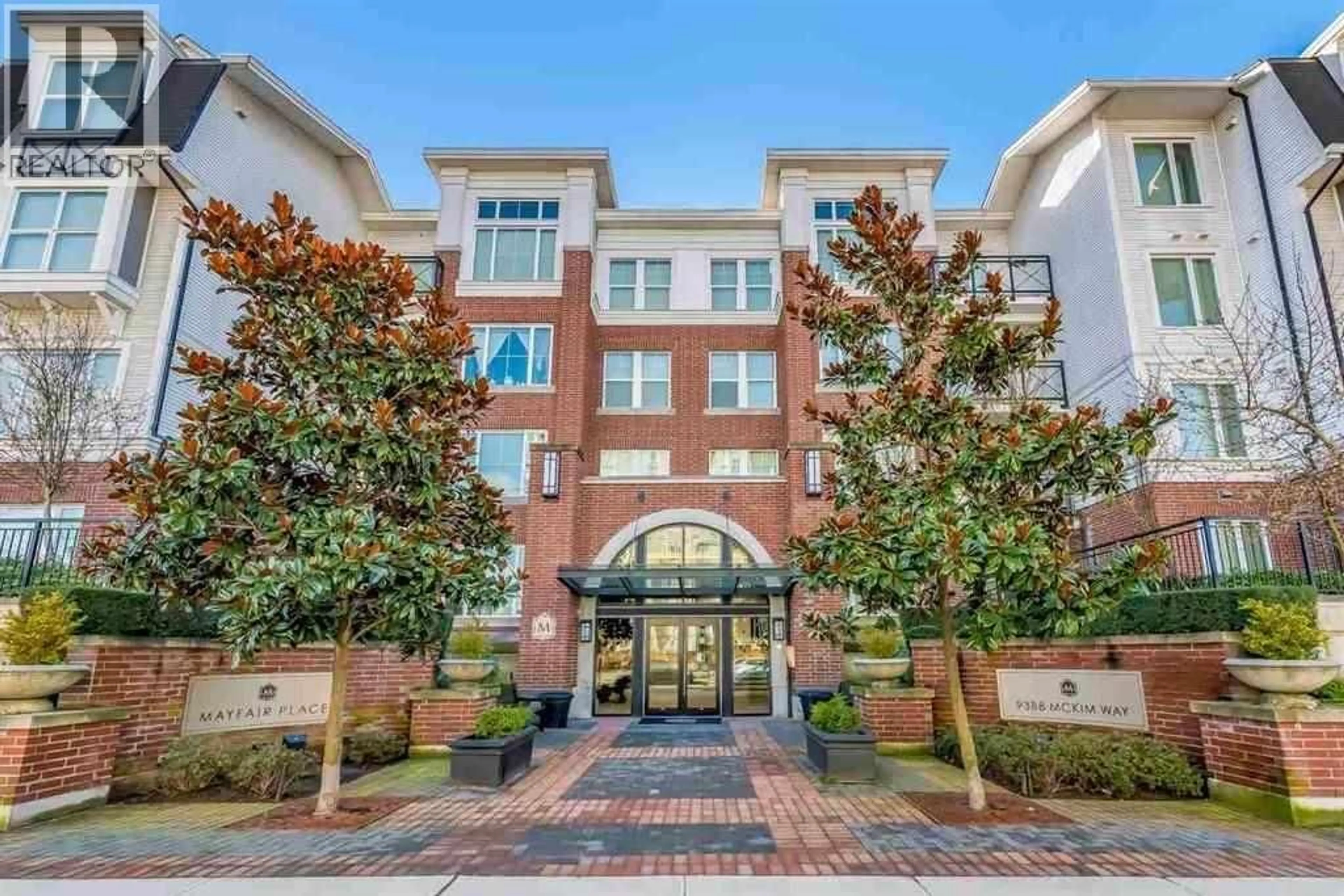 Indoor foyer for 151 - 9388 MCKIM WAY, Richmond British Columbia V6X0J7
