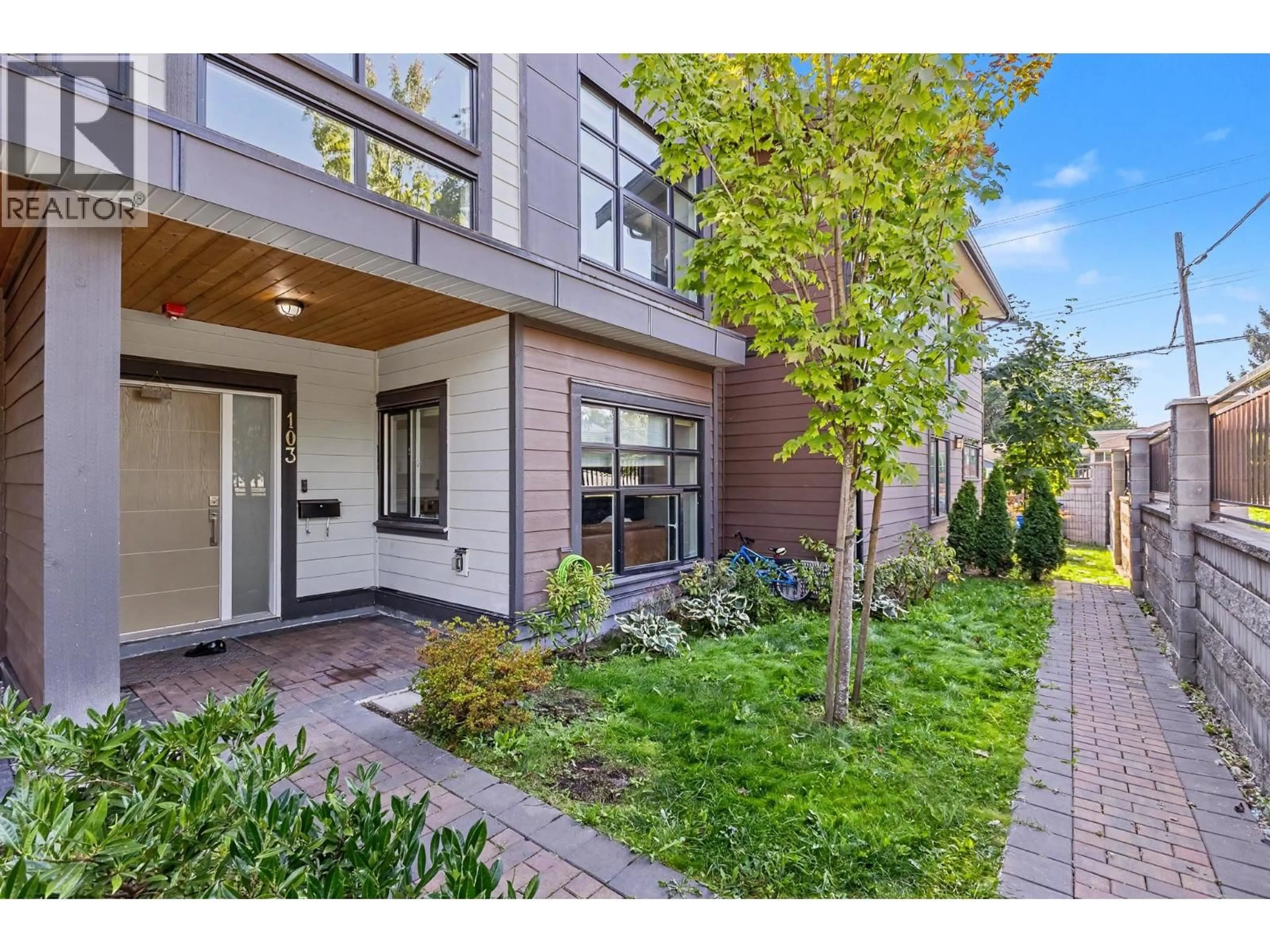 Unknown for 103 - 906 QUADLING AVENUE, Coquitlam British Columbia V3K2A5