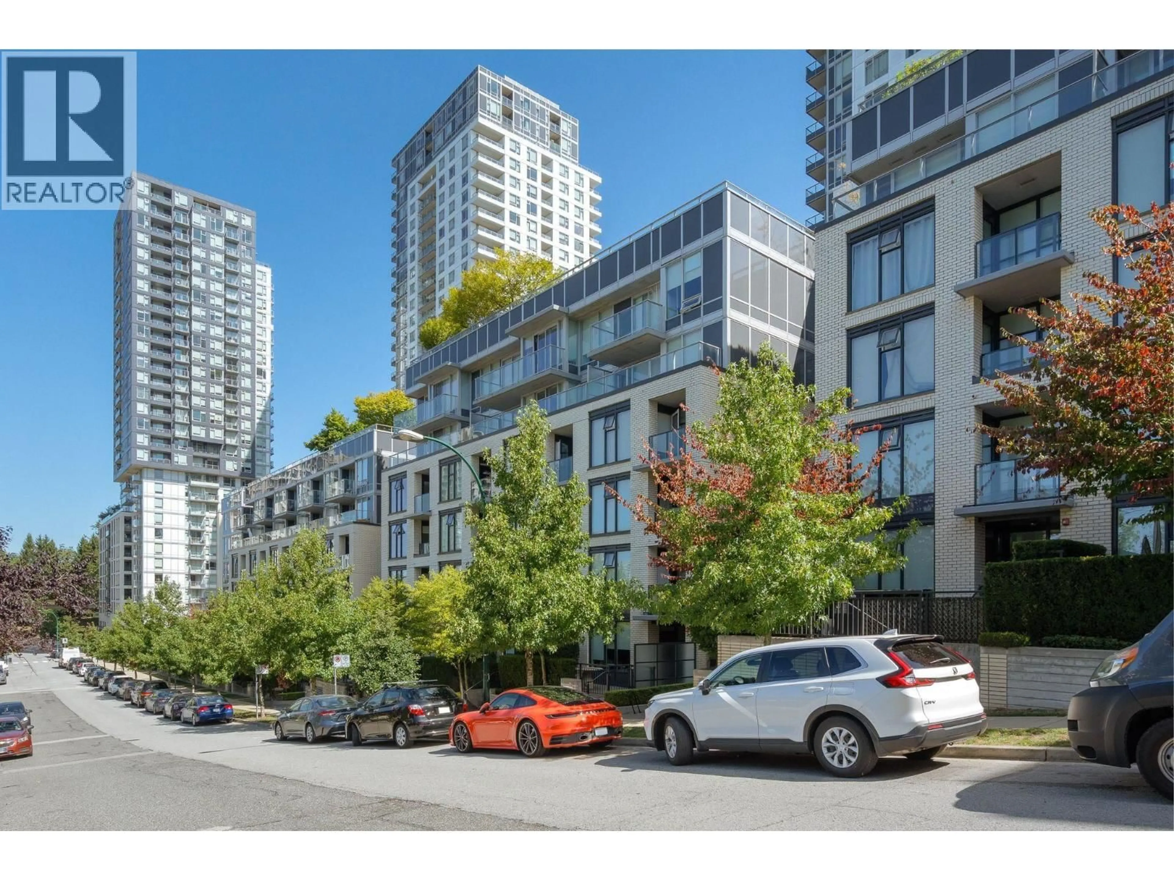 Patio, street for 621 - 5598 ORMIDALE STREET, Vancouver British Columbia V5R0E5