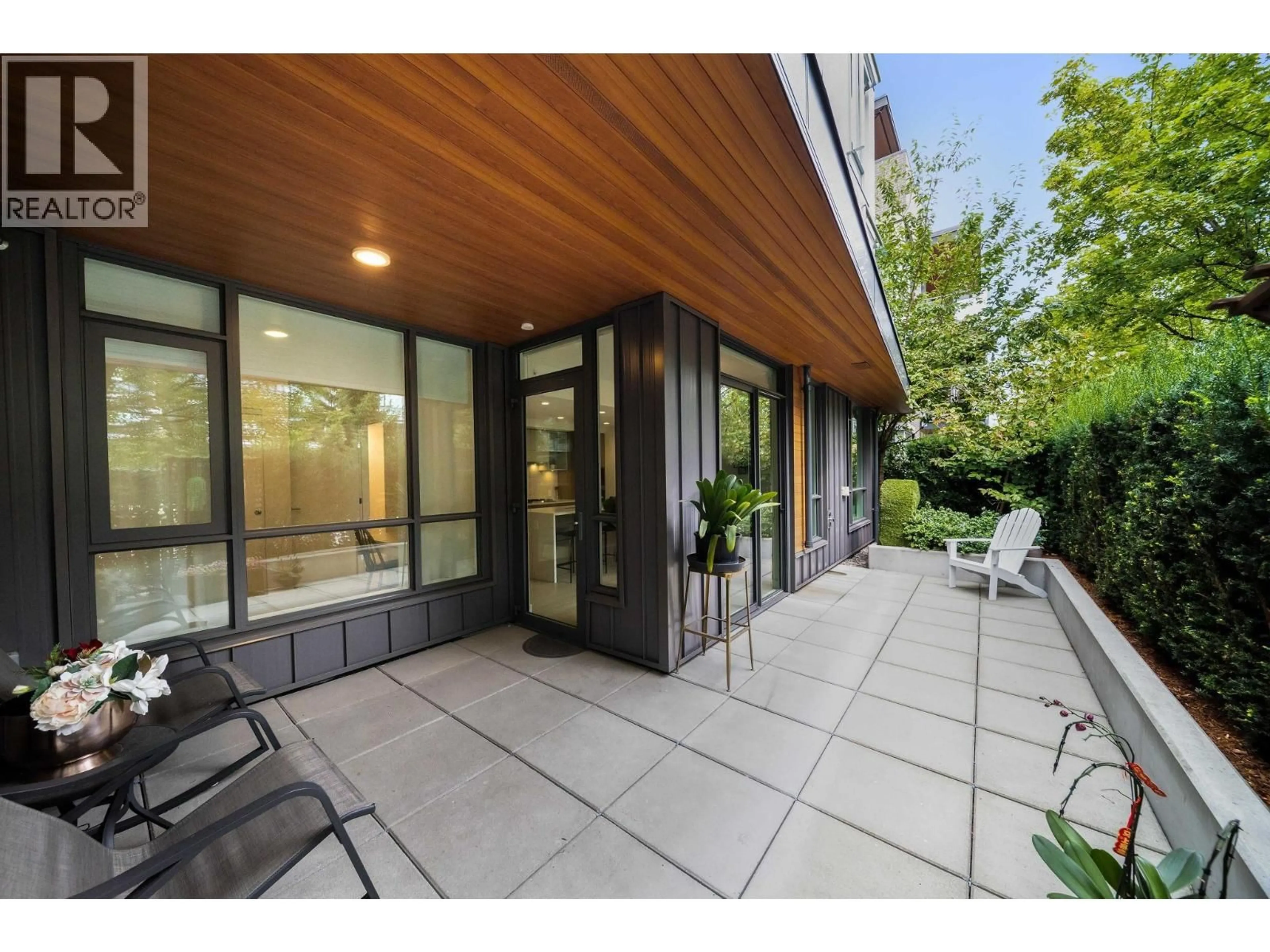 Patio, street for 109 - 469 KING EDWARD AVENUE, Vancouver British Columbia V5Y2J3