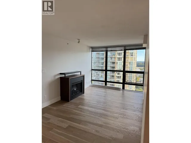 1804 - 2959 GLEN DRIVE, Coquitlam 2