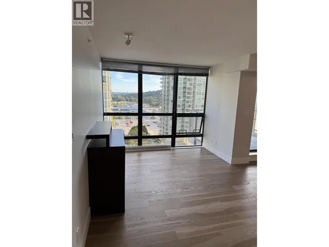 1804 - 2959 GLEN DRIVE, Coquitlam 3