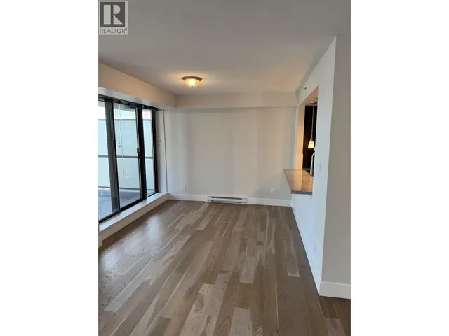 1804 - 2959 GLEN DRIVE, Coquitlam 5