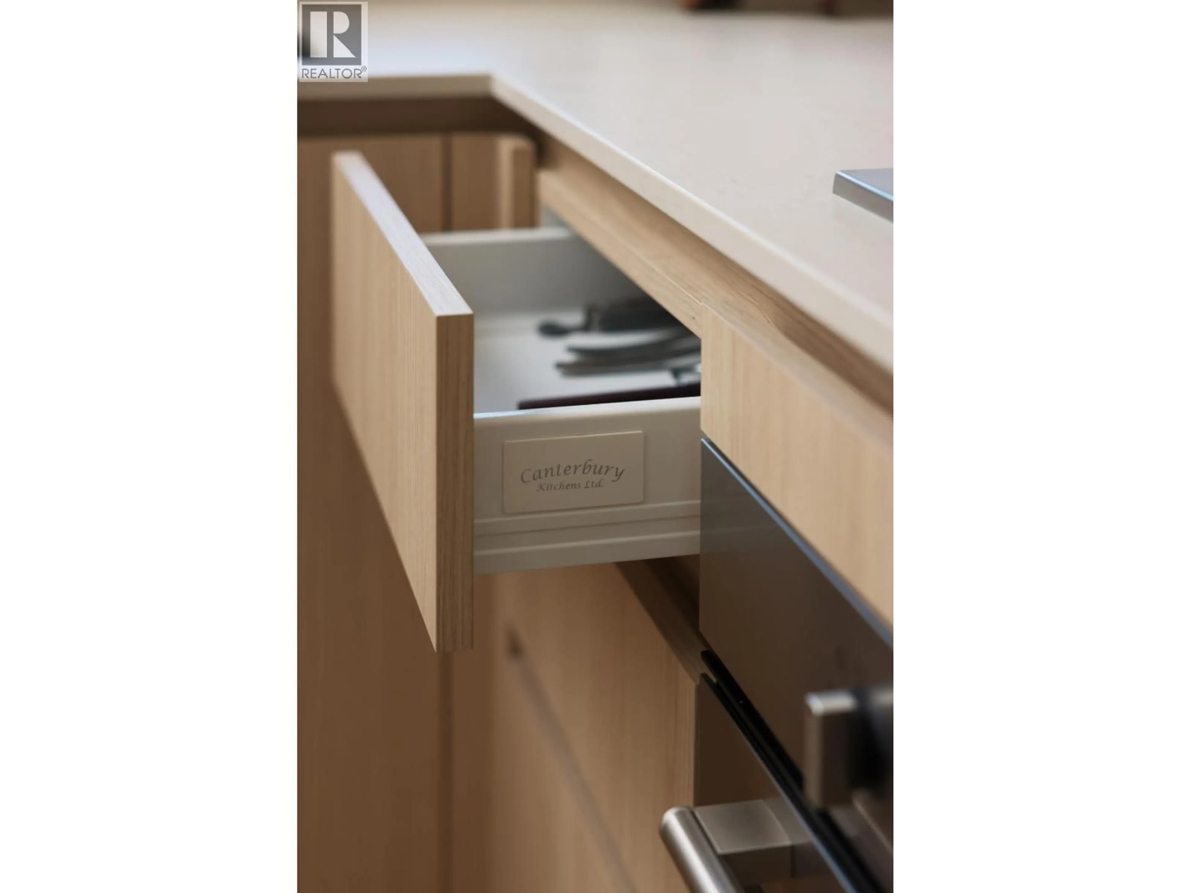 Contemporary kitchen, unknown for 151 - 2451 GRANDVIEW HIGHWAY, Vancouver British Columbia V5M2E1