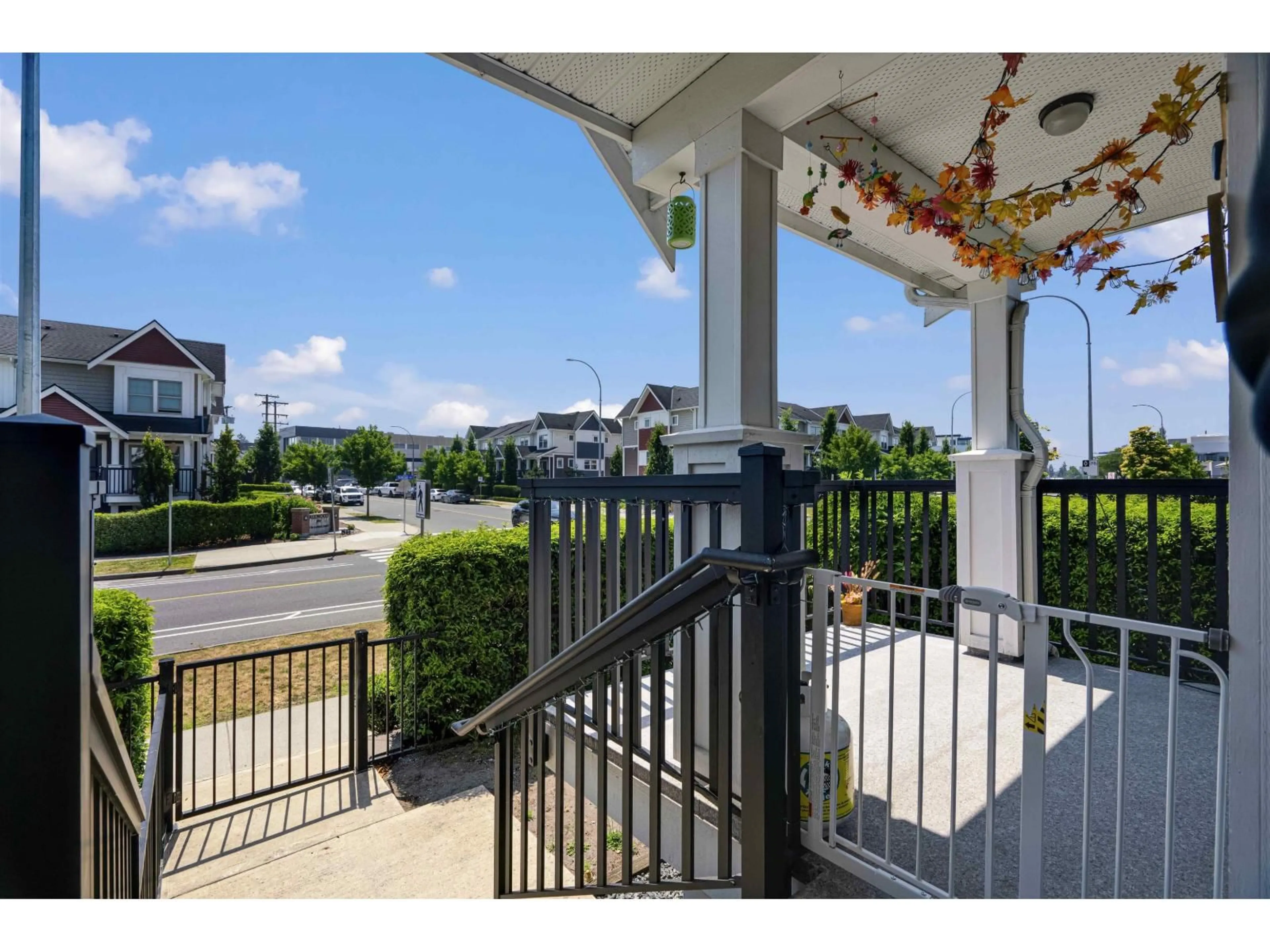 Patio, unknown for 2 - 32633 SIMON AVENUE, Abbotsford British Columbia V2T0G9