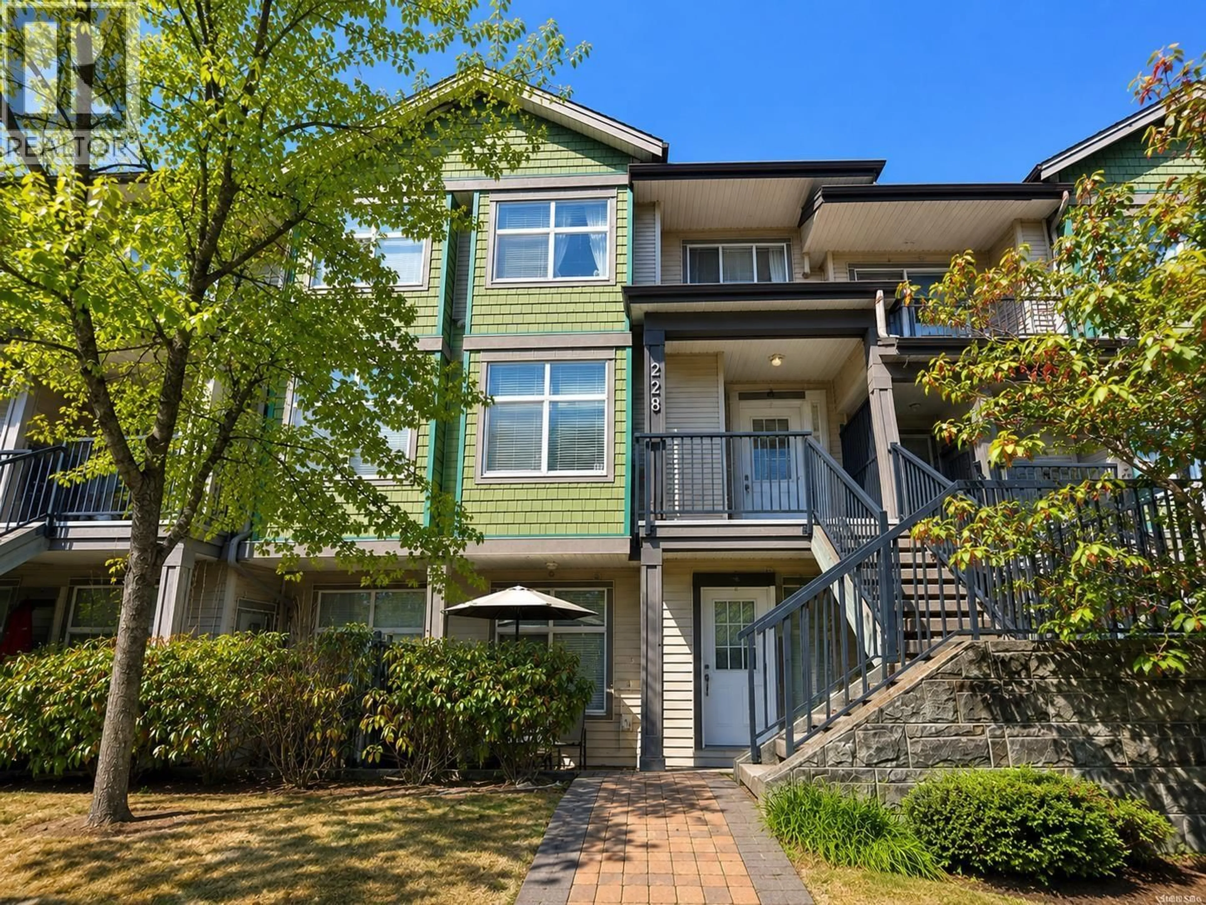 Unknown for 228 - 7333 16TH AVENUE, Burnaby British Columbia V3N0A8