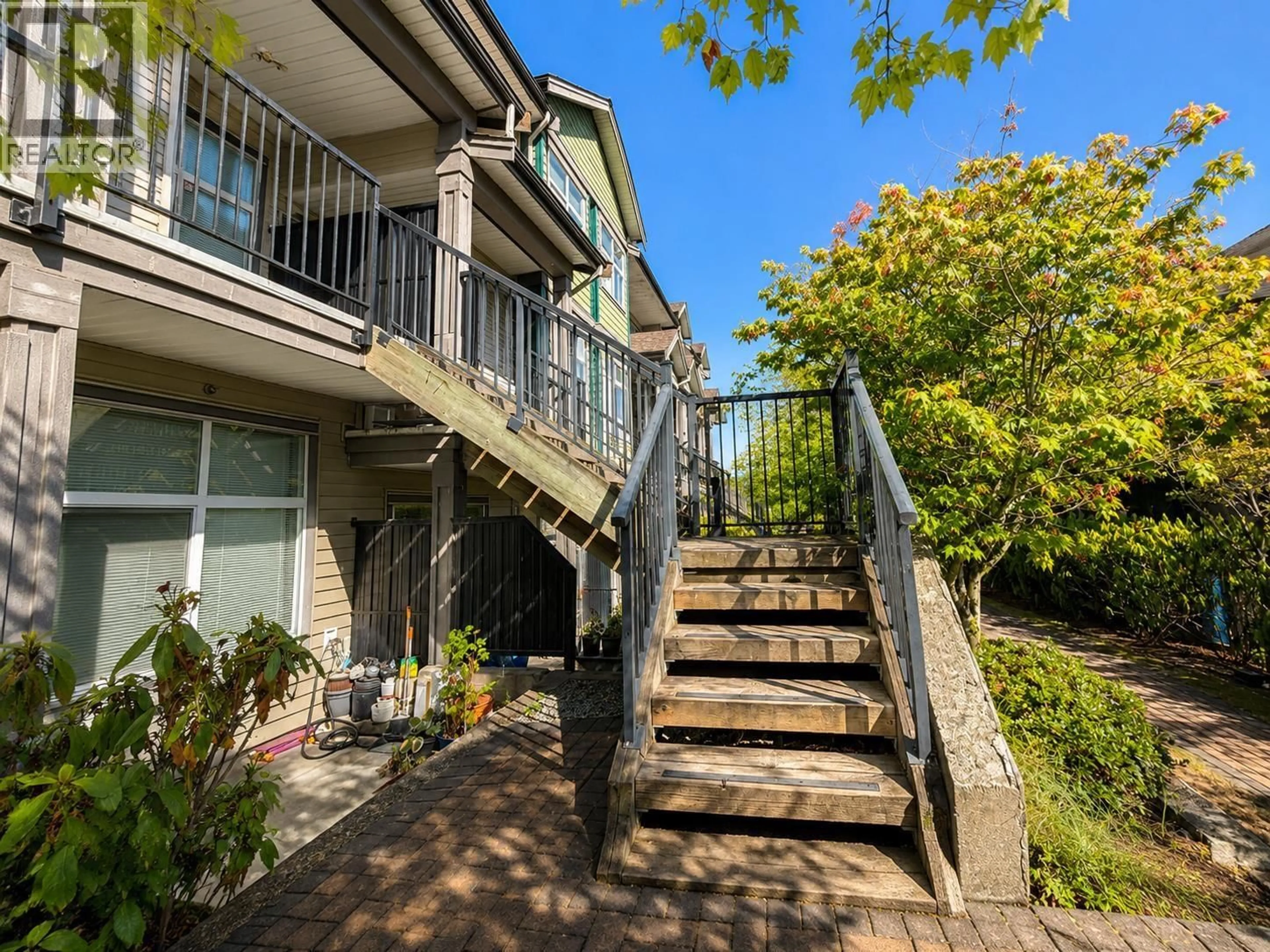 Patio, street for 228 - 7333 16TH AVENUE, Burnaby British Columbia V3N0A8