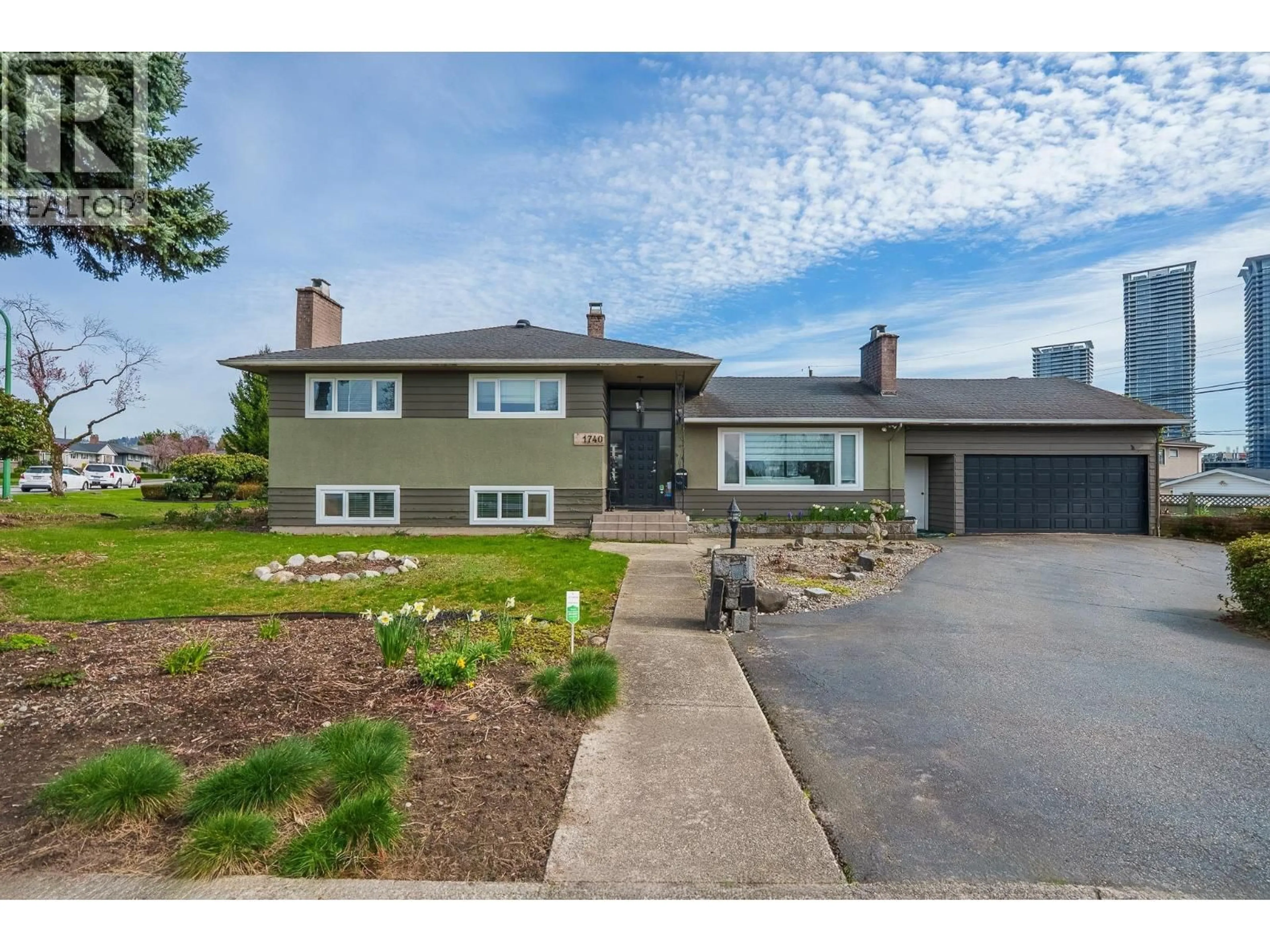 Unknown for 1740 BETA AVENUE, Burnaby British Columbia V5C5M7