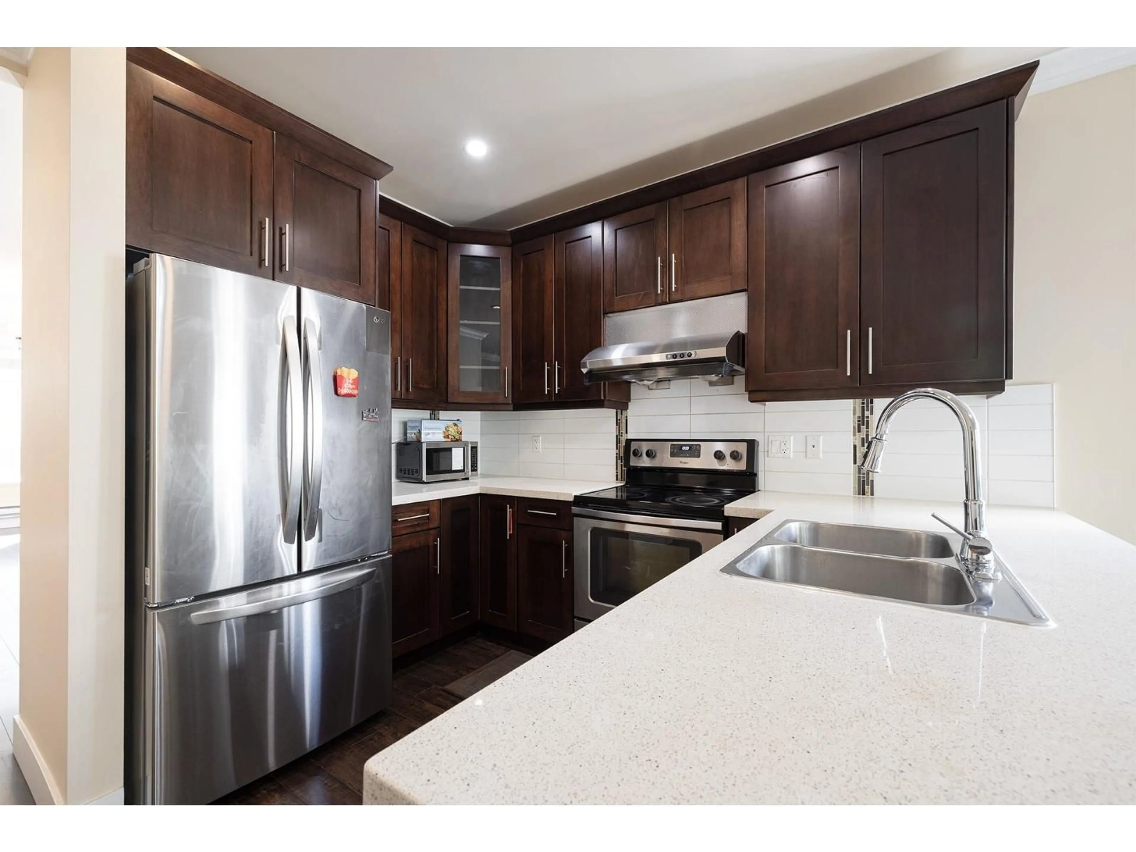 Open concept kitchen, unknown for 23 - 8433 164 STREET, Surrey British Columbia V4N1E1