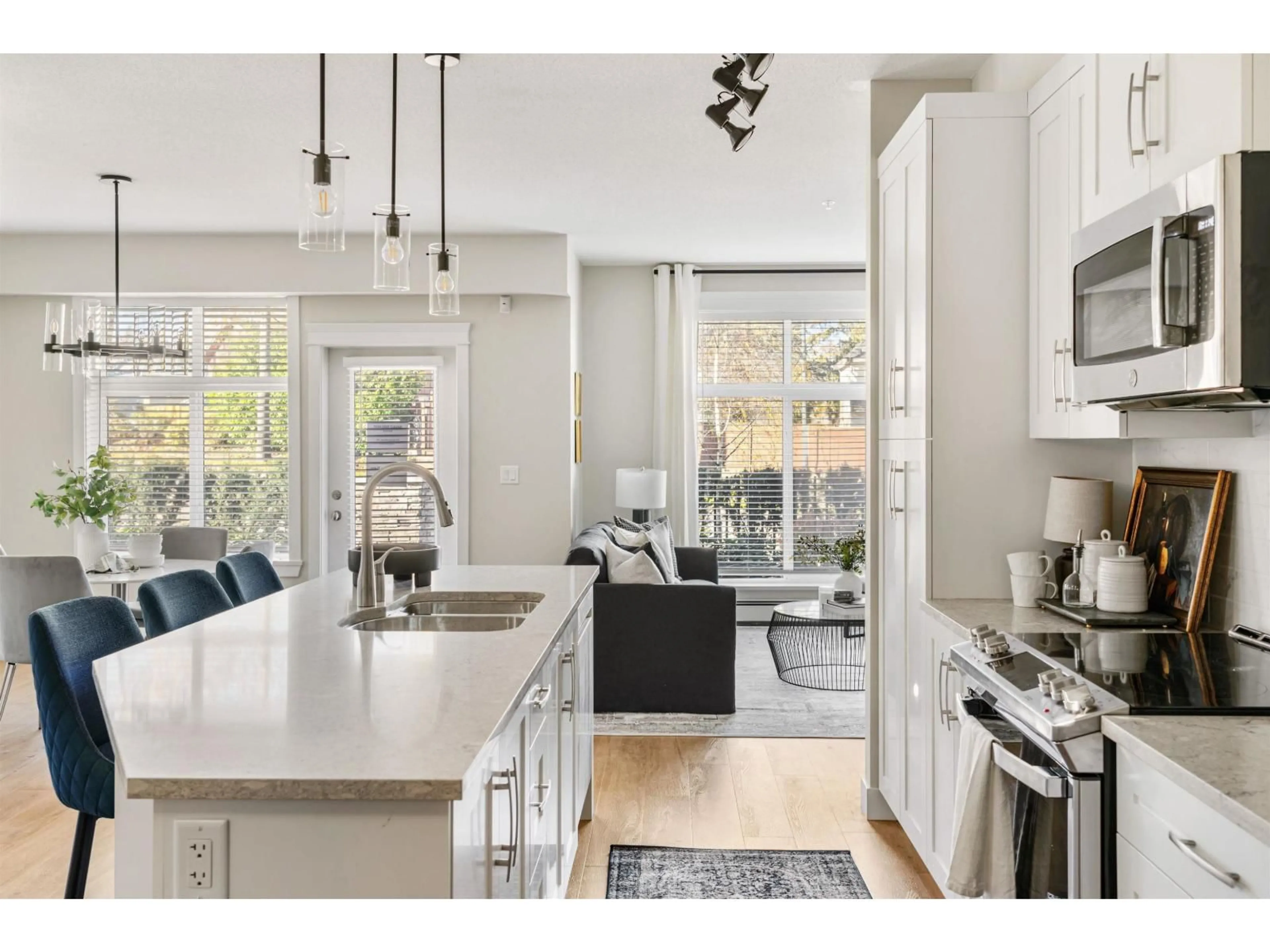 Open concept kitchen, unknown for 401 - 11035 RAVINE ROAD, Surrey British Columbia V3T3X5