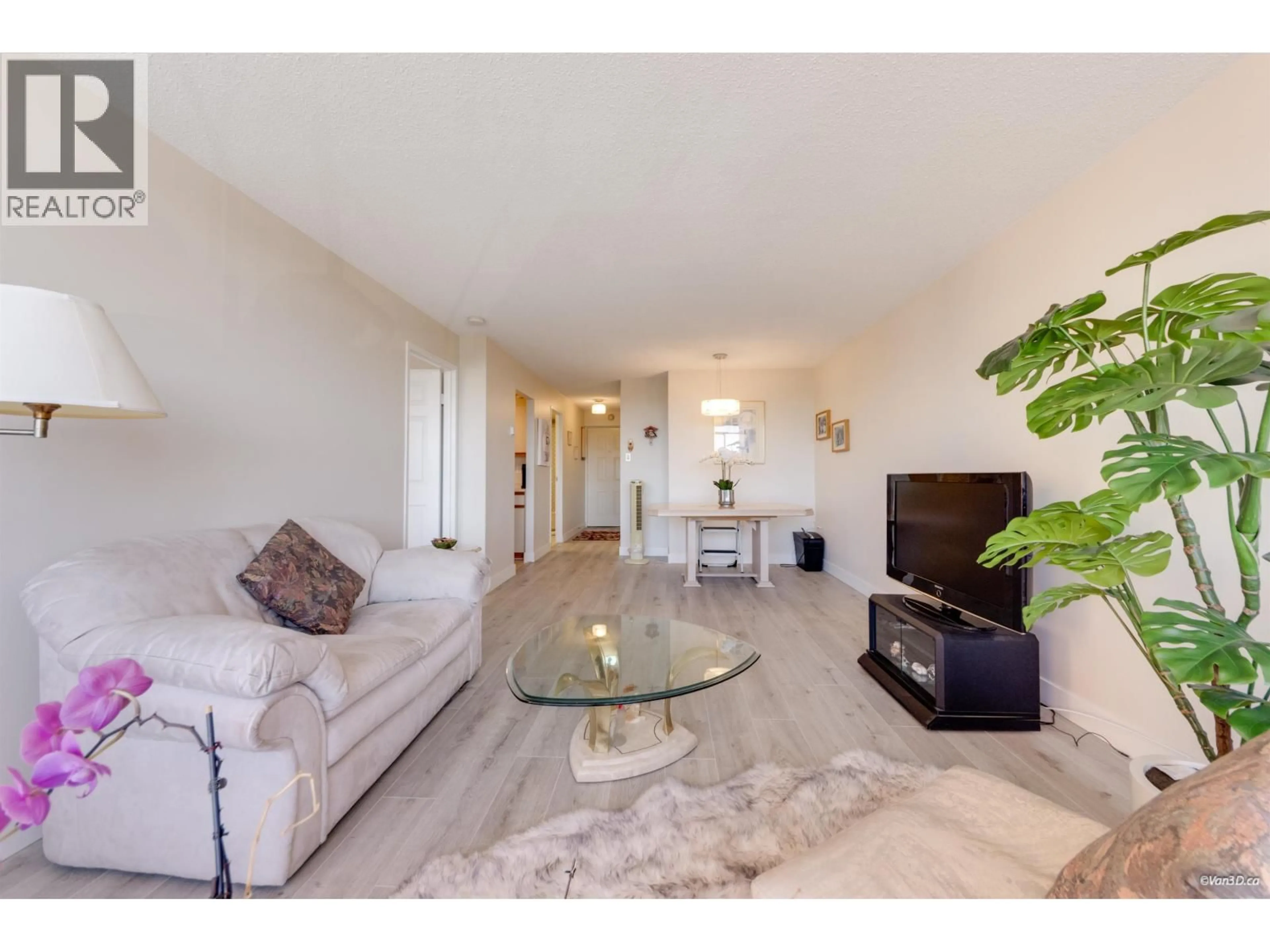 Living room with furniture, unknown for 709 - 6631 MINORU BOULEVARD, Richmond British Columbia V6Y1Z1