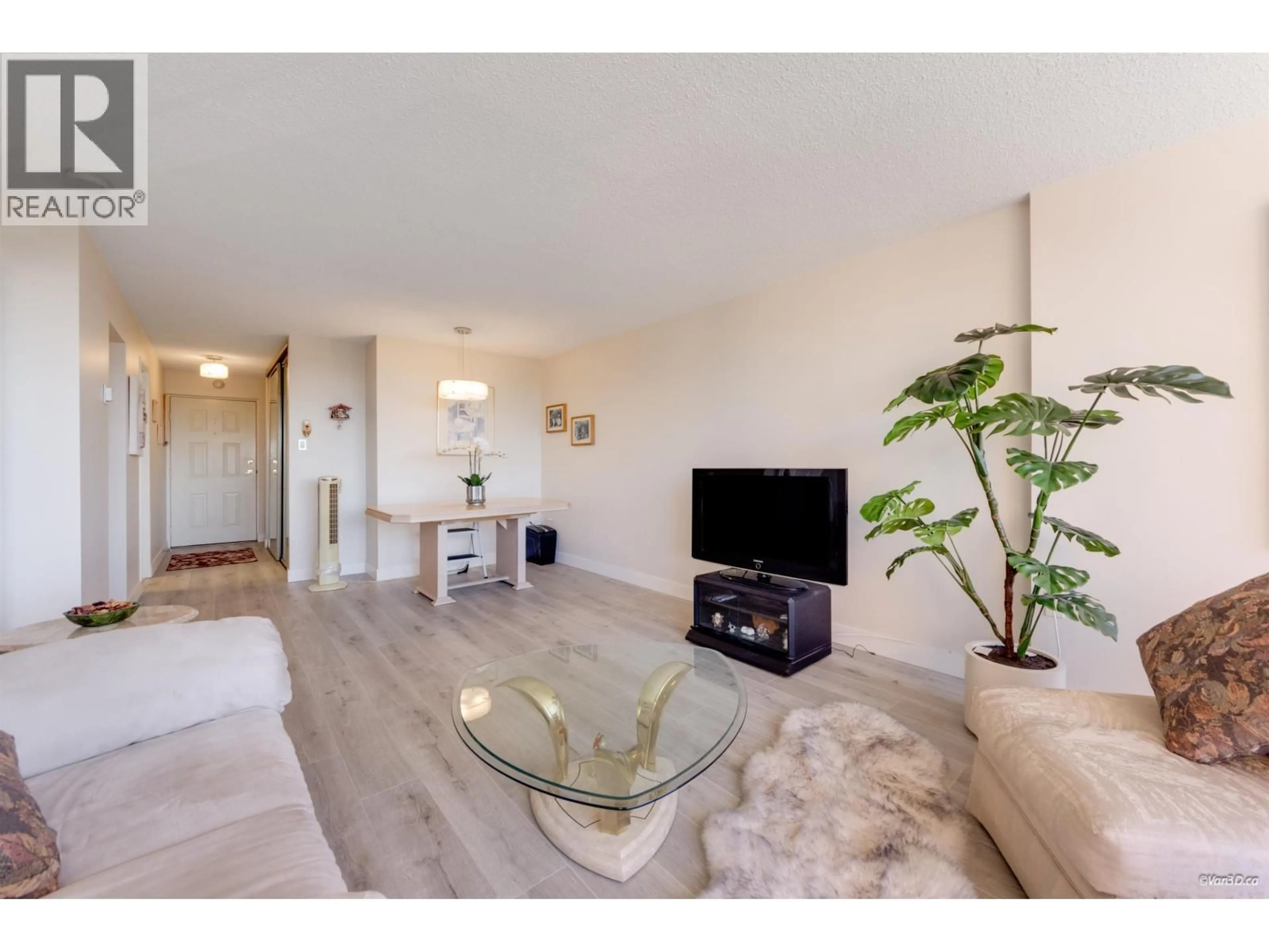 Living room with furniture, unknown for 709 - 6631 MINORU BOULEVARD, Richmond British Columbia V6Y1Z1