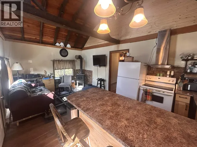 1889 PUNTZI AIRPORT ROAD, Williams Lake 3