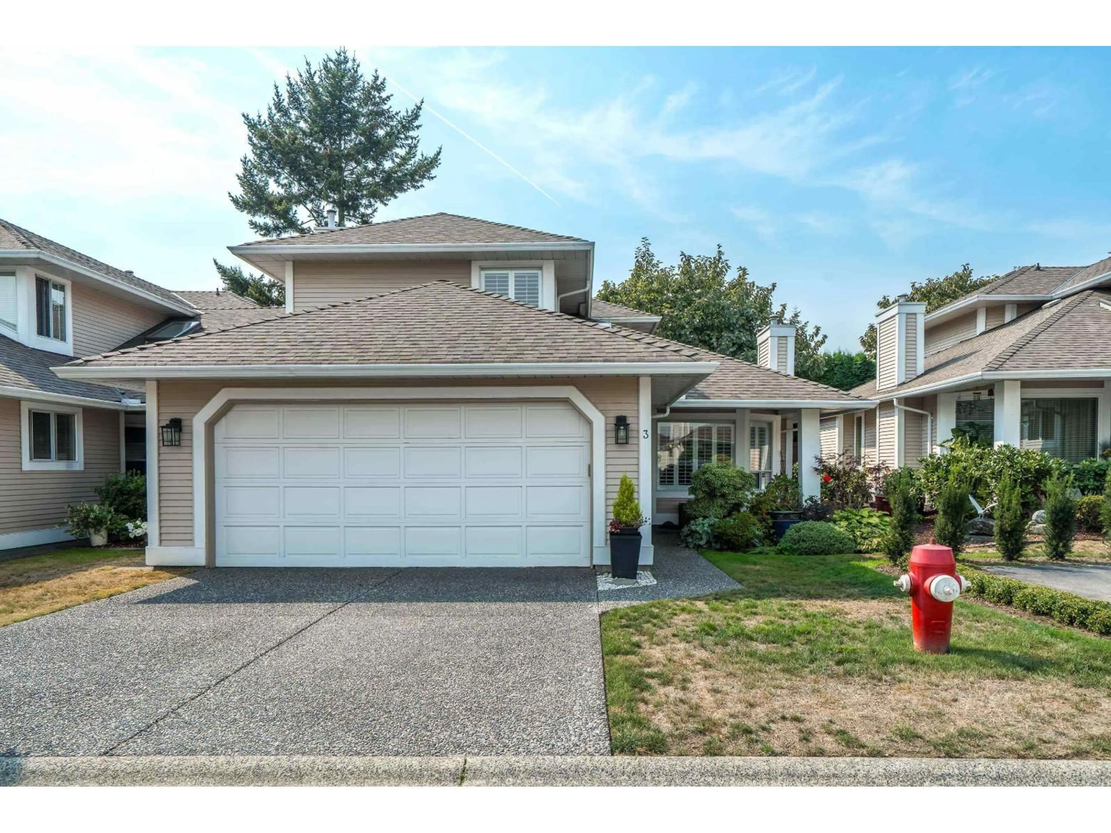 Home with vinyl exterior material, street for 3 - 11965 84A AVENUE, Delta British Columbia V4C2T3