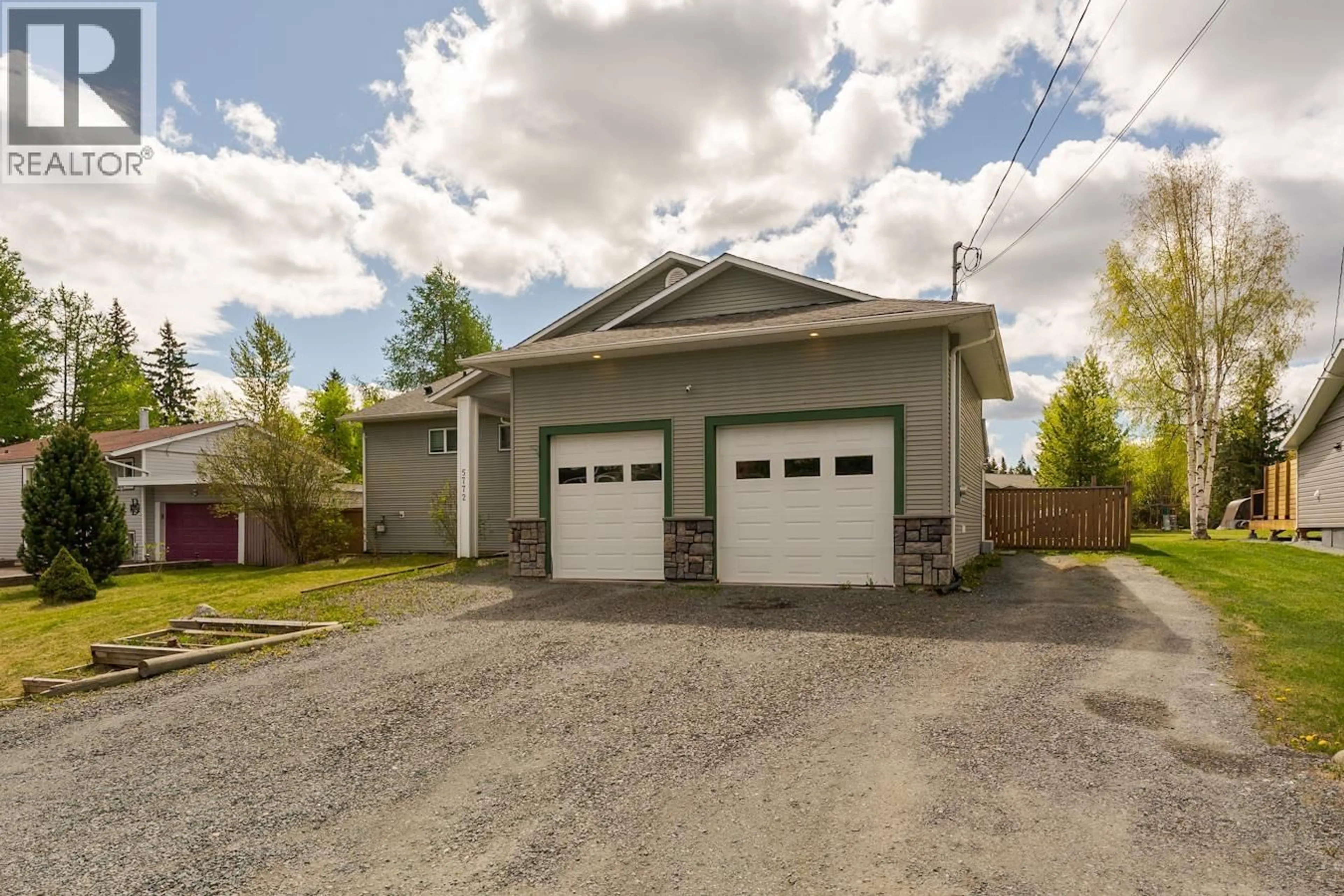 Indoor garage for 5772 HEYER ROAD, Prince George British Columbia V2N6J4